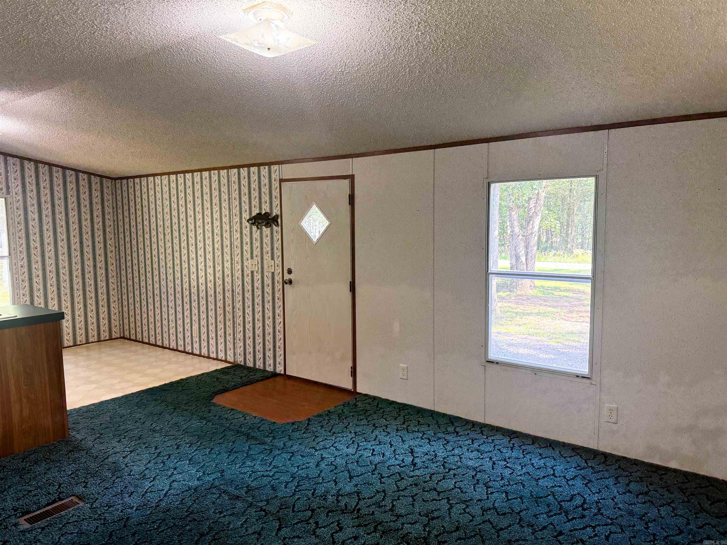 75 Howard Road Property Photo 13