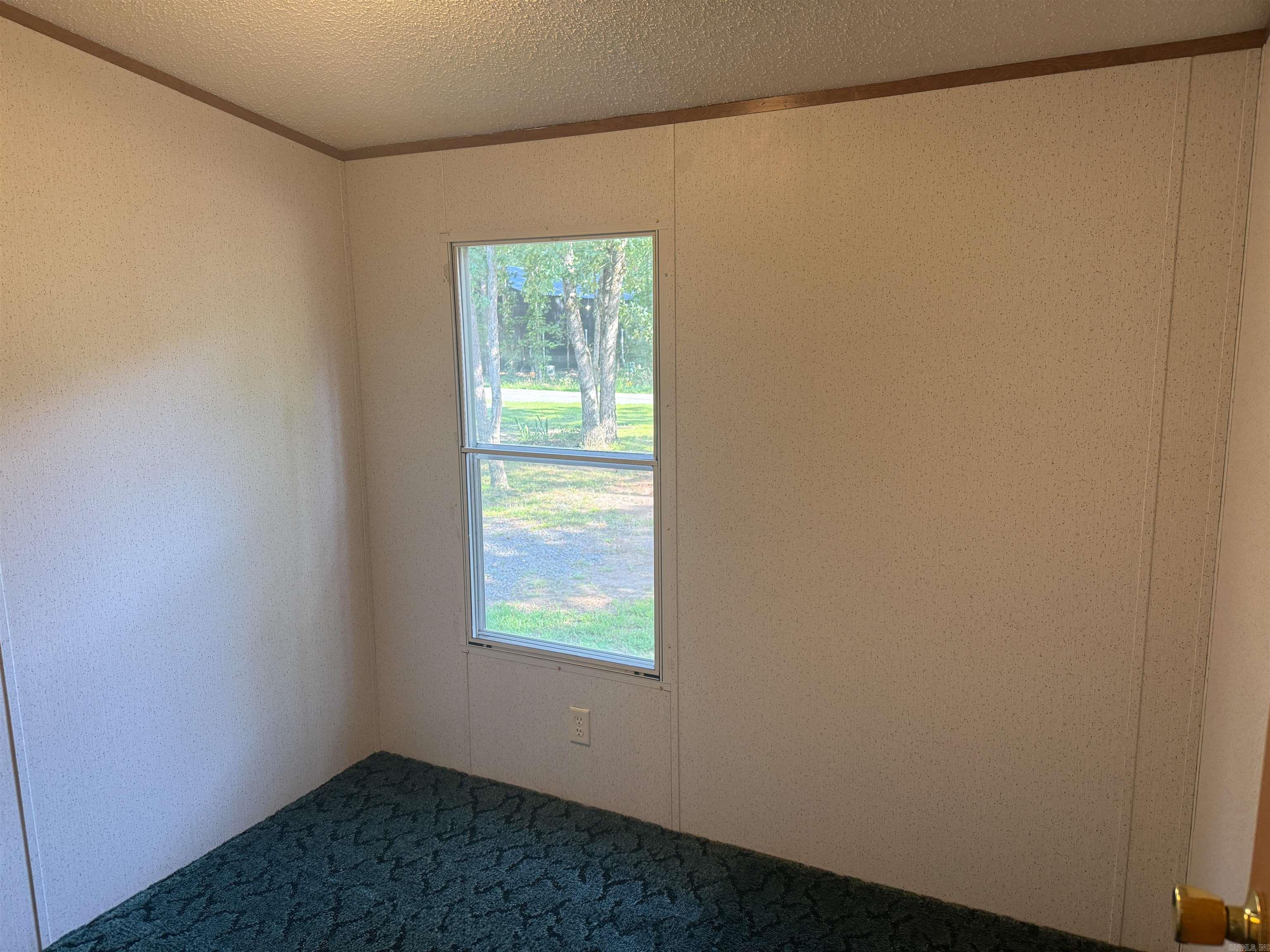 75 Howard Road Property Photo 21