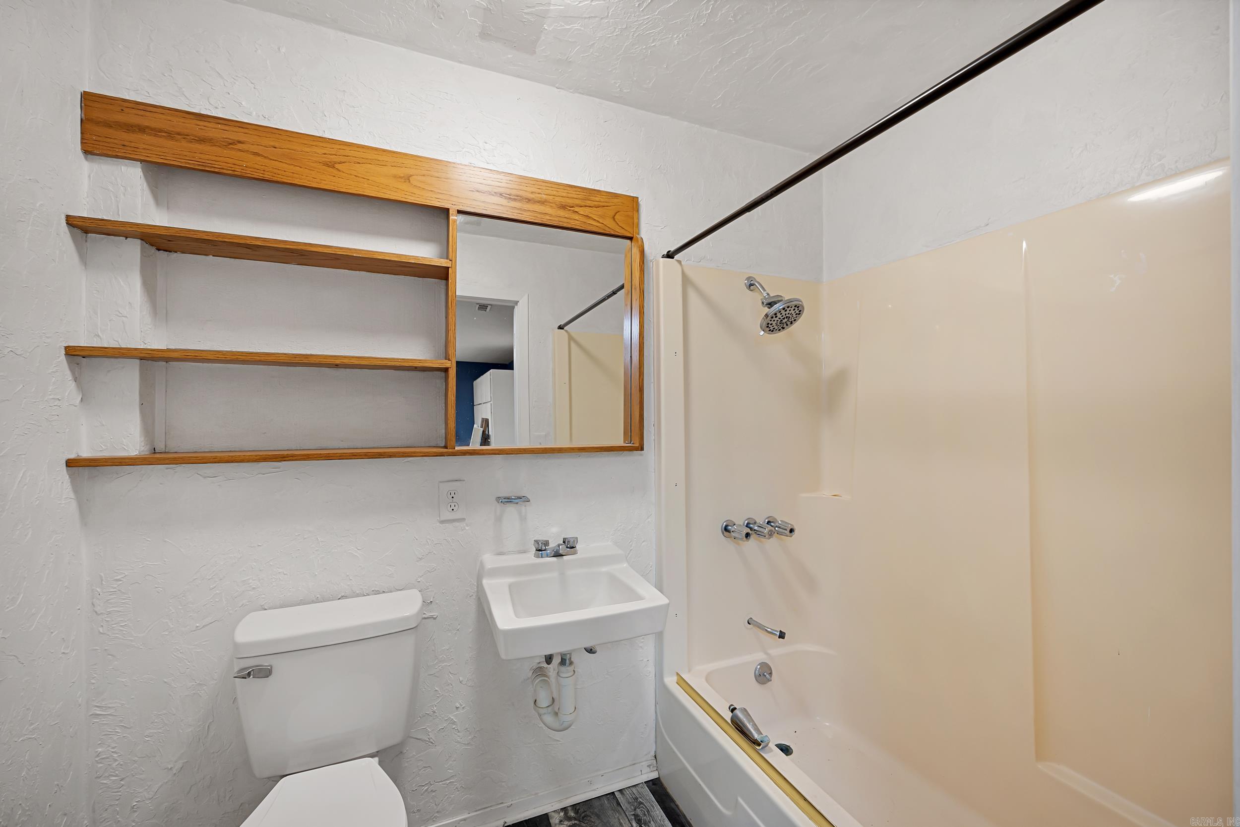 826 E 164 Highway Property Photo 20
