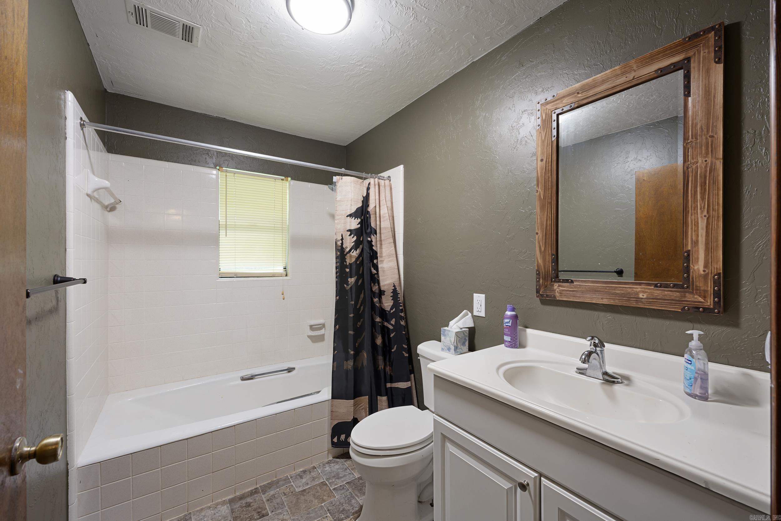 826 E 164 Highway Property Photo 22