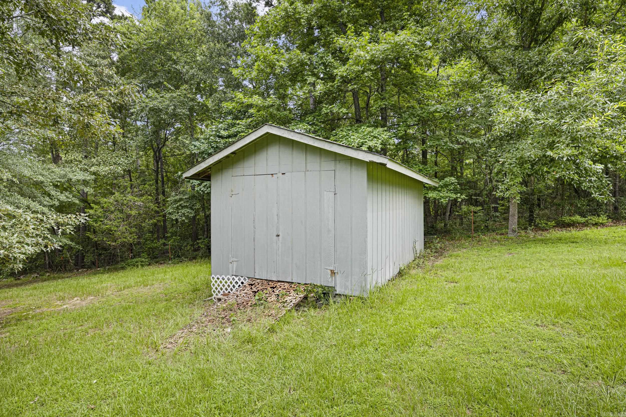 826 E 164 Highway Property Photo 40