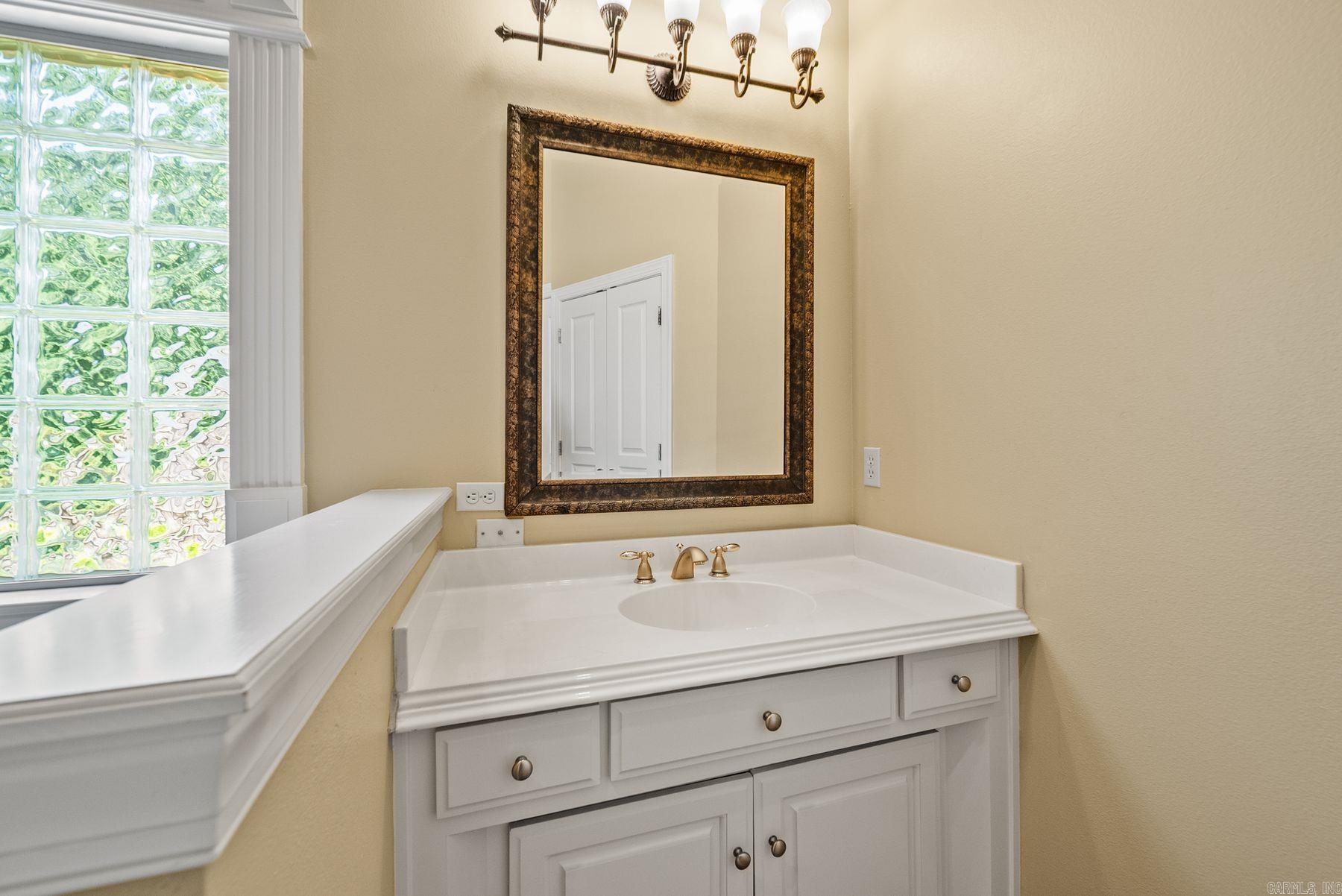 127 Grenoble Circle Property Photo 23