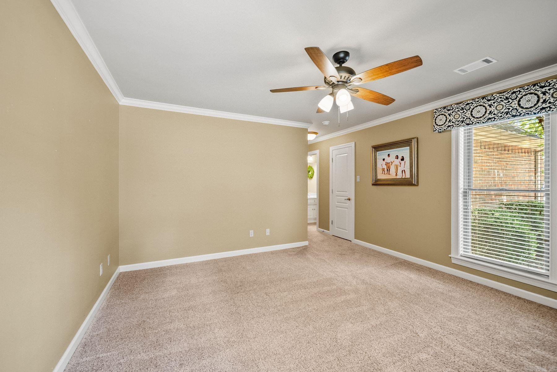 127 Grenoble Circle Property Photo 28