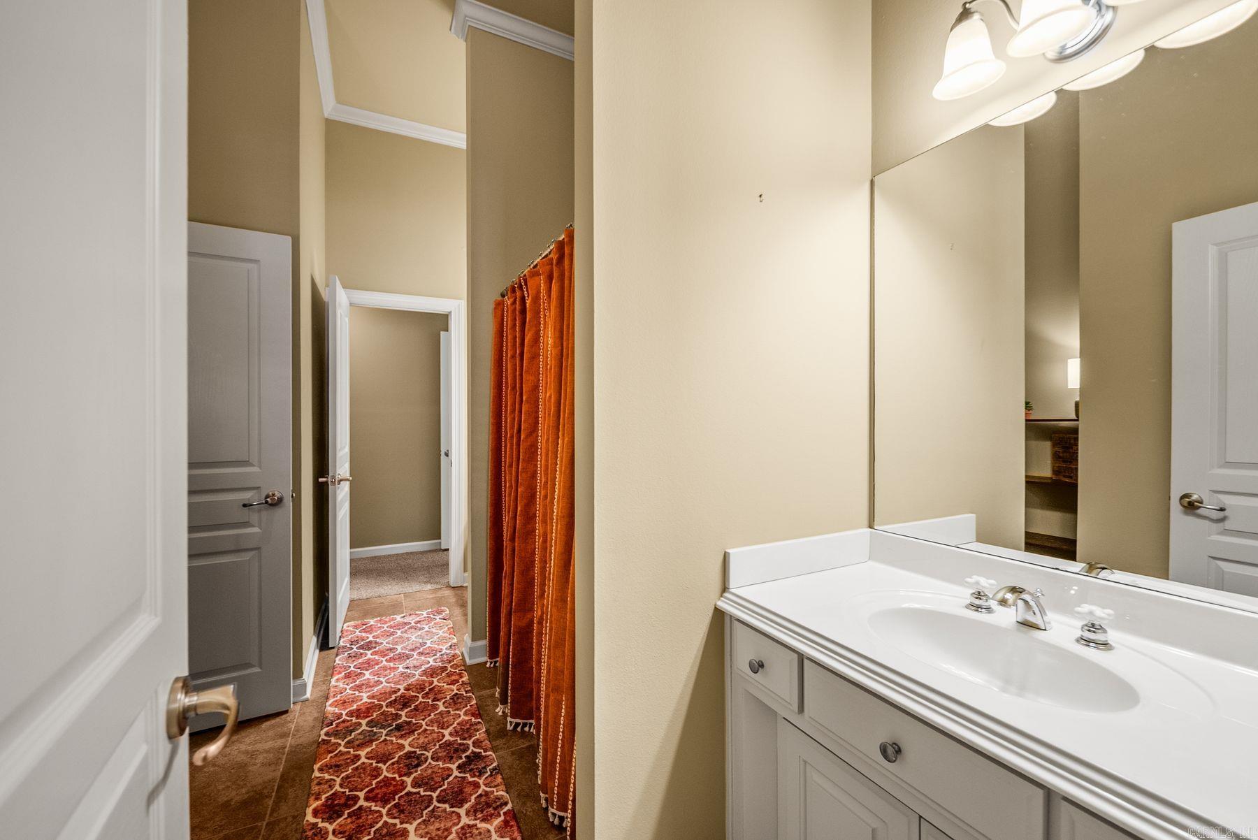 127 Grenoble Circle Property Photo 30