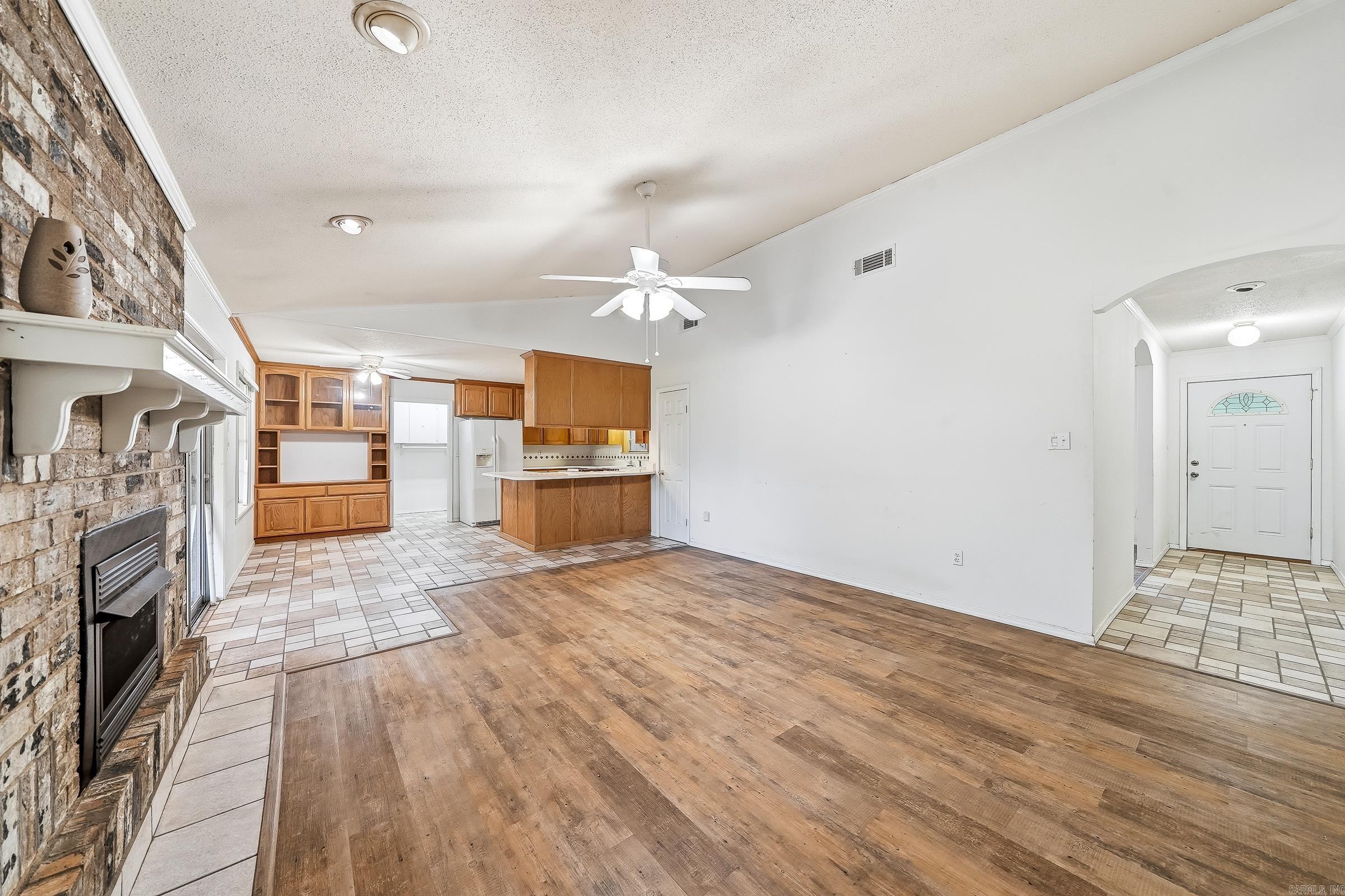 111 Angel Walk Ln Property Photo 6