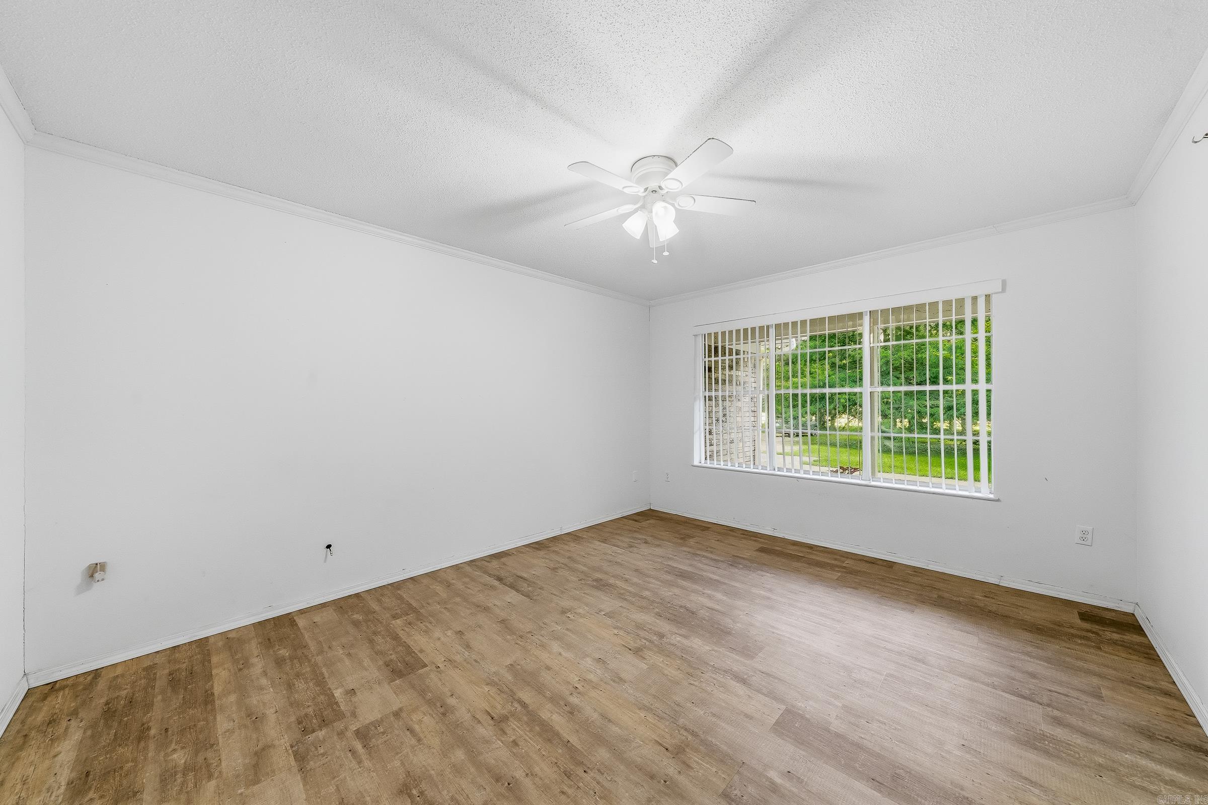 111 Angel Walk Ln Property Photo 12