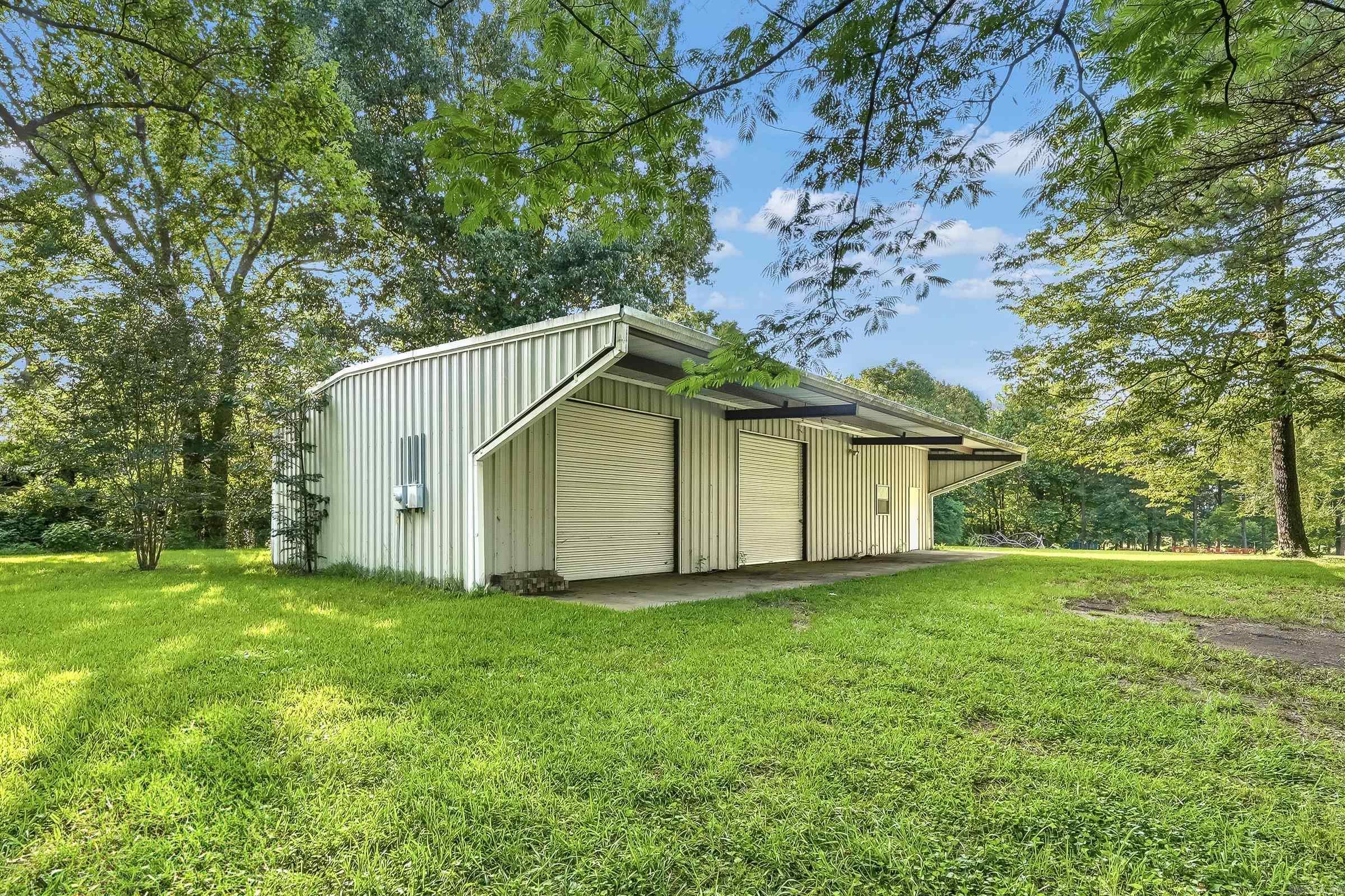 111 Angel Walk Ln Property Photo 37