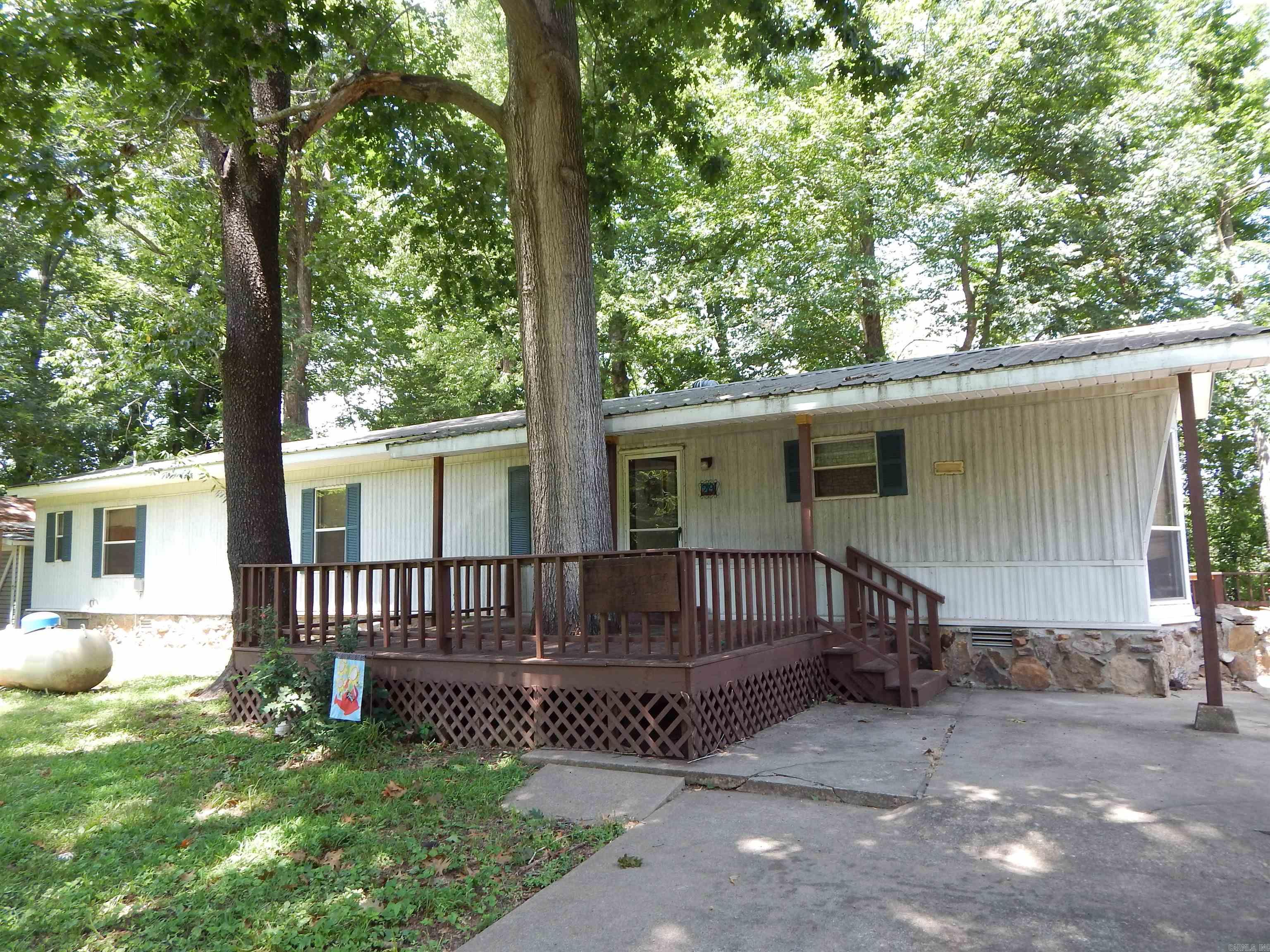 29 Valley Lane Property Photo 4