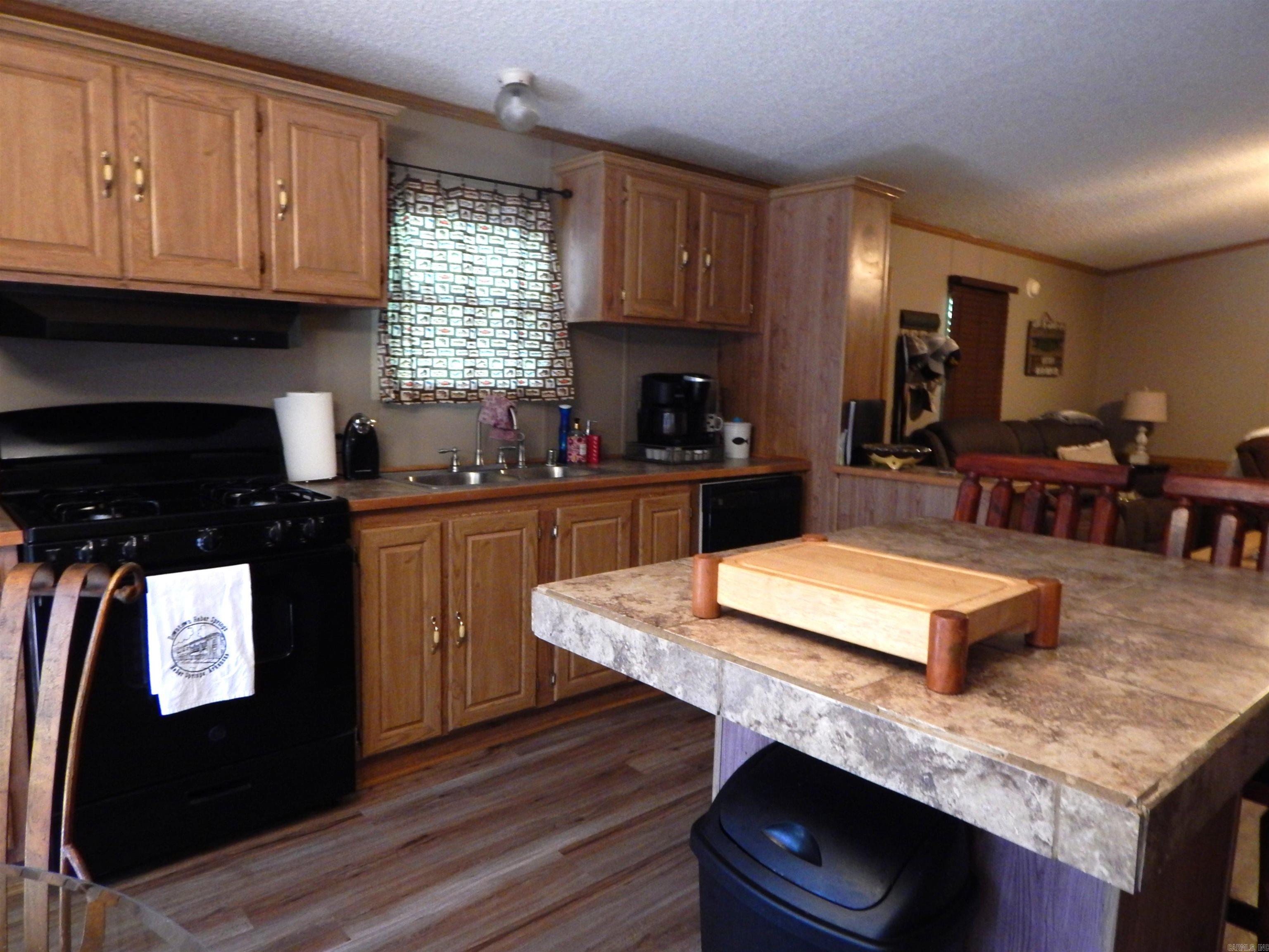 29 Valley Lane Property Photo 13