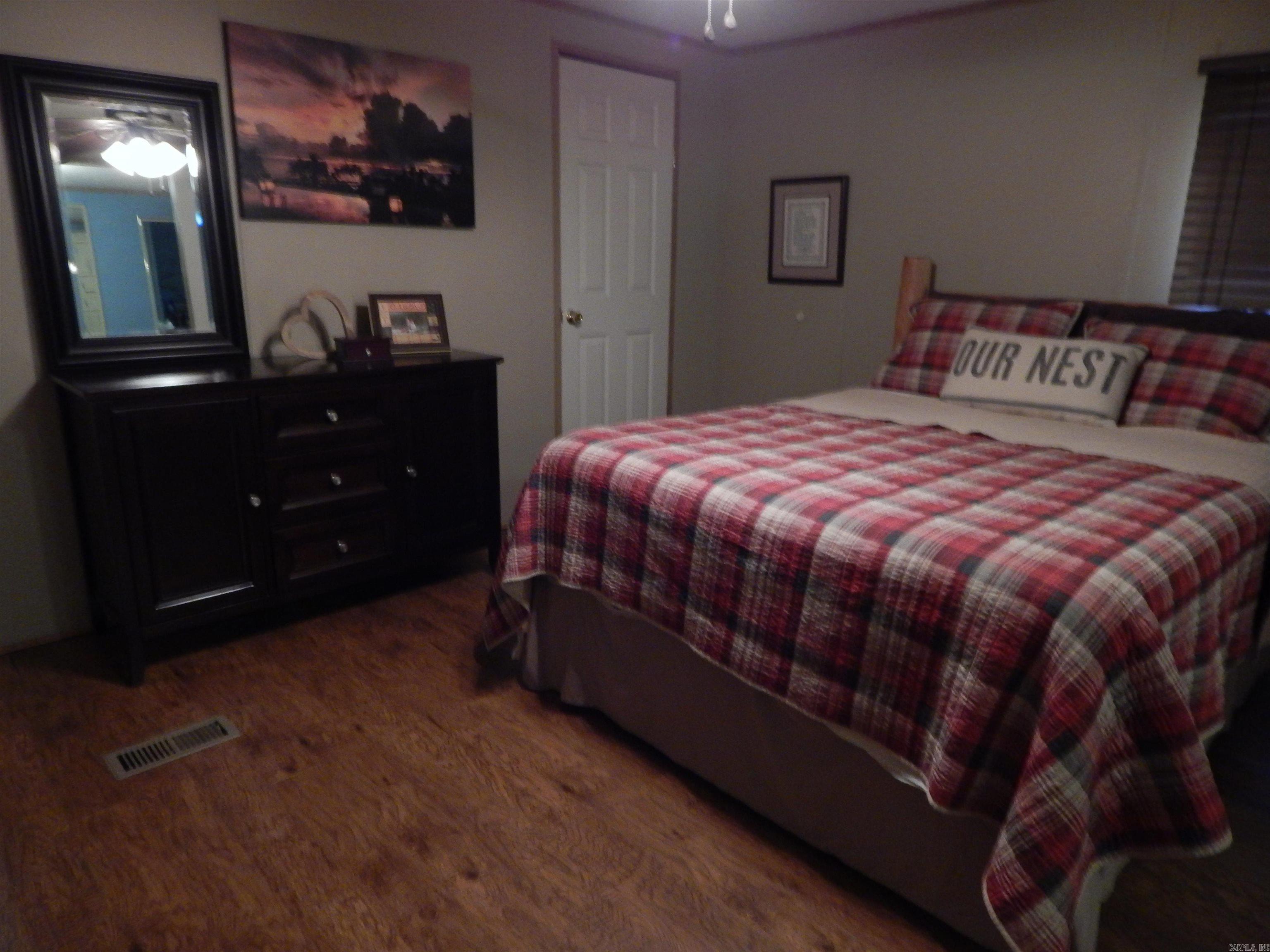 29 Valley Lane Property Photo 19
