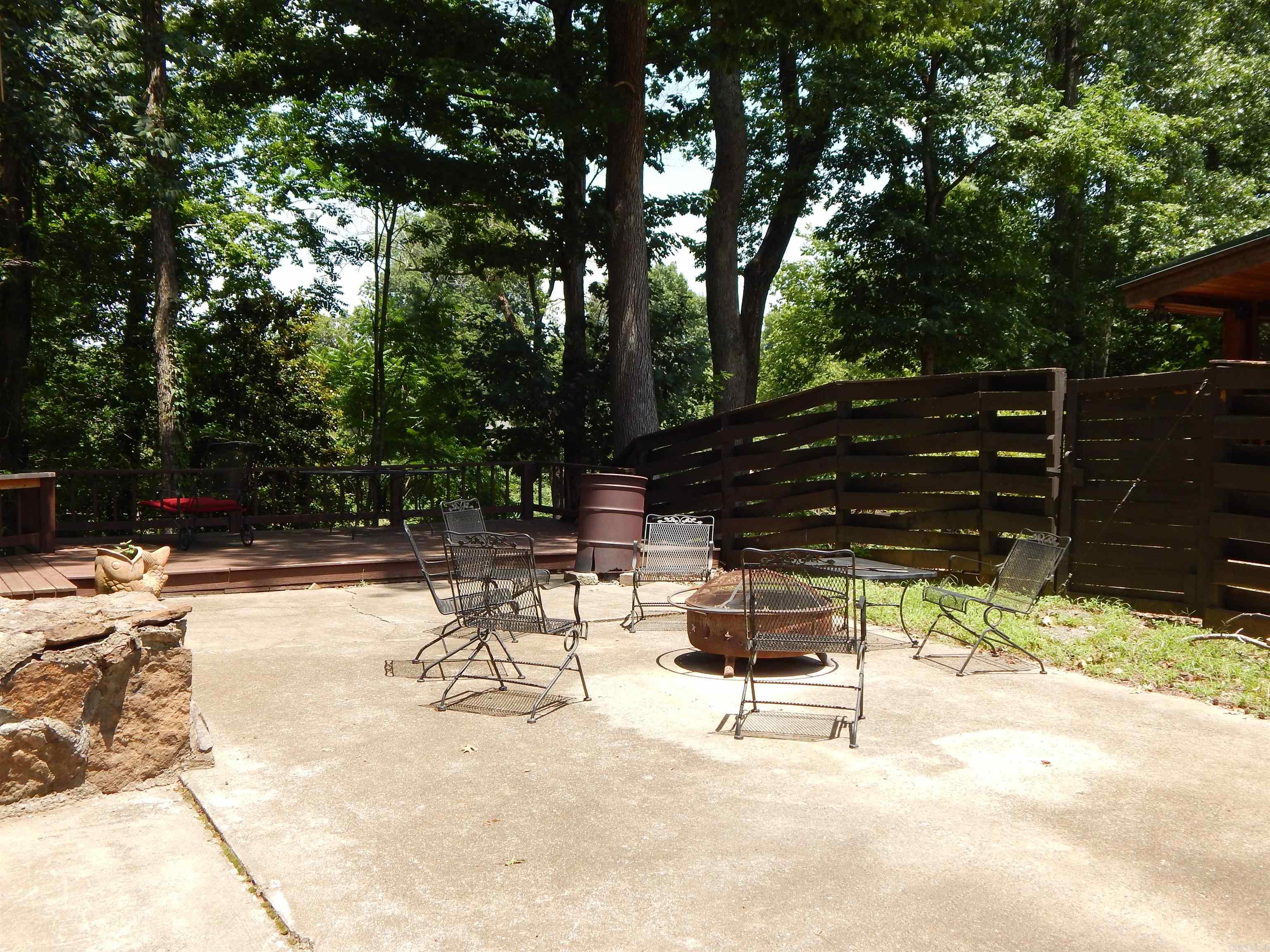29 Valley Lane Property Photo 31