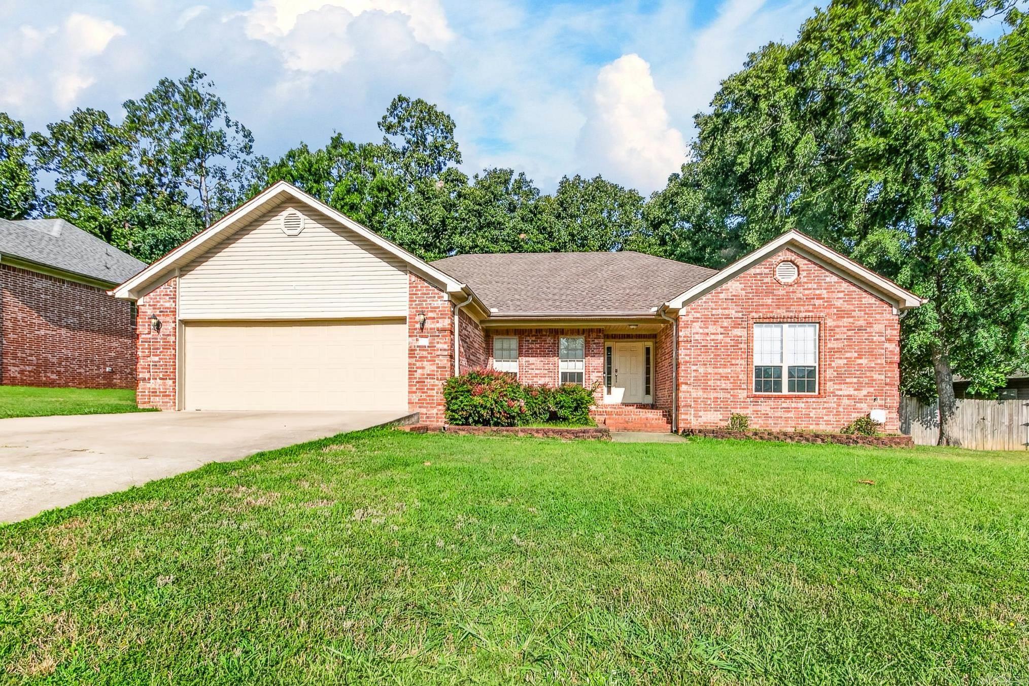 18 Highplains Drive Property Photo 1
