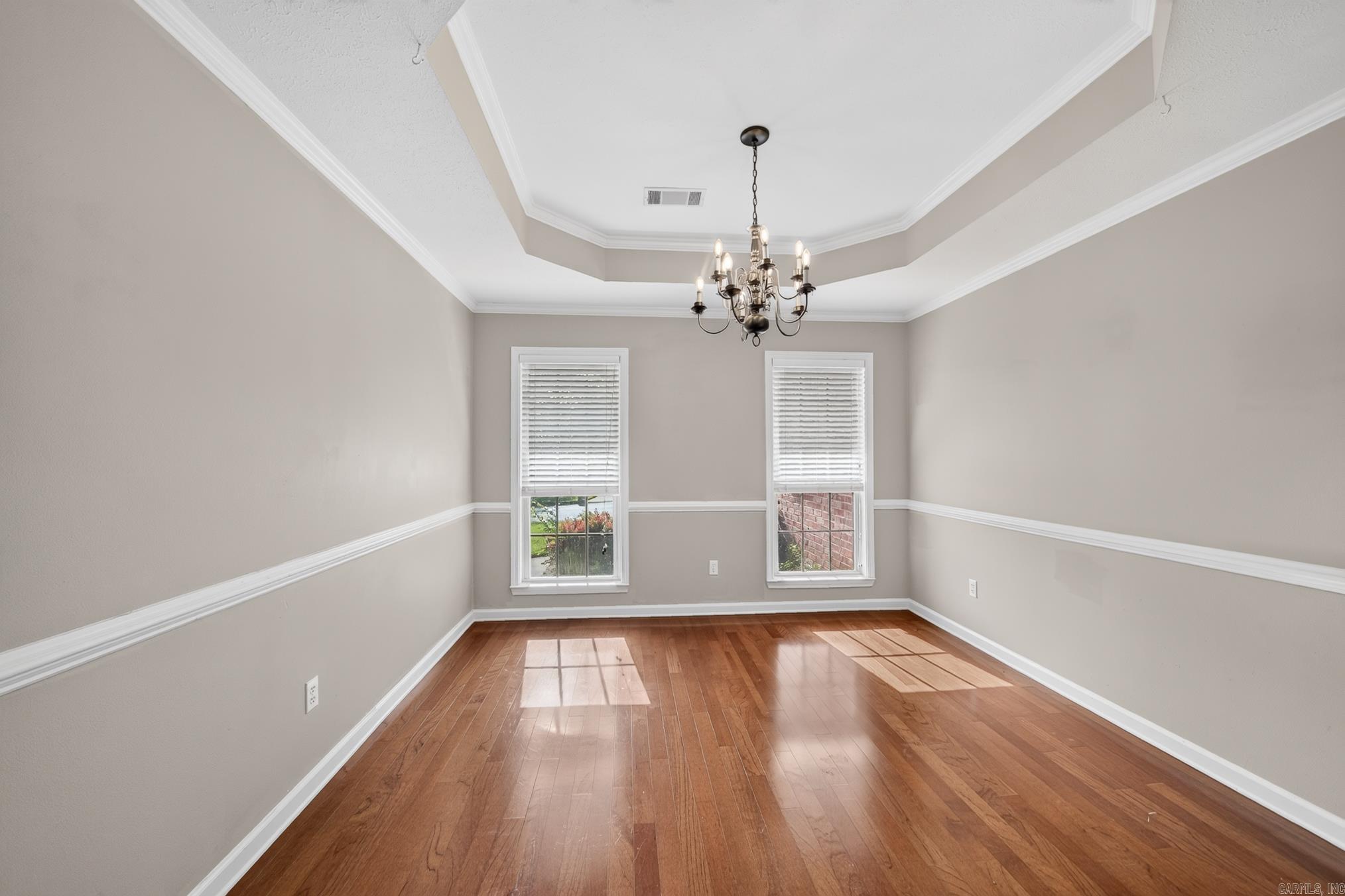 18 Highplains Drive Property Photo 10