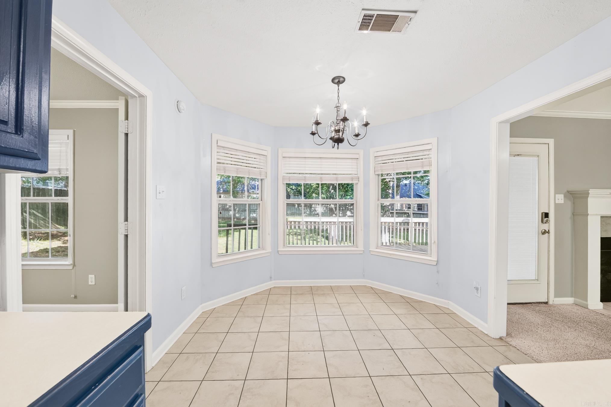 18 Highplains Drive Property Photo 14