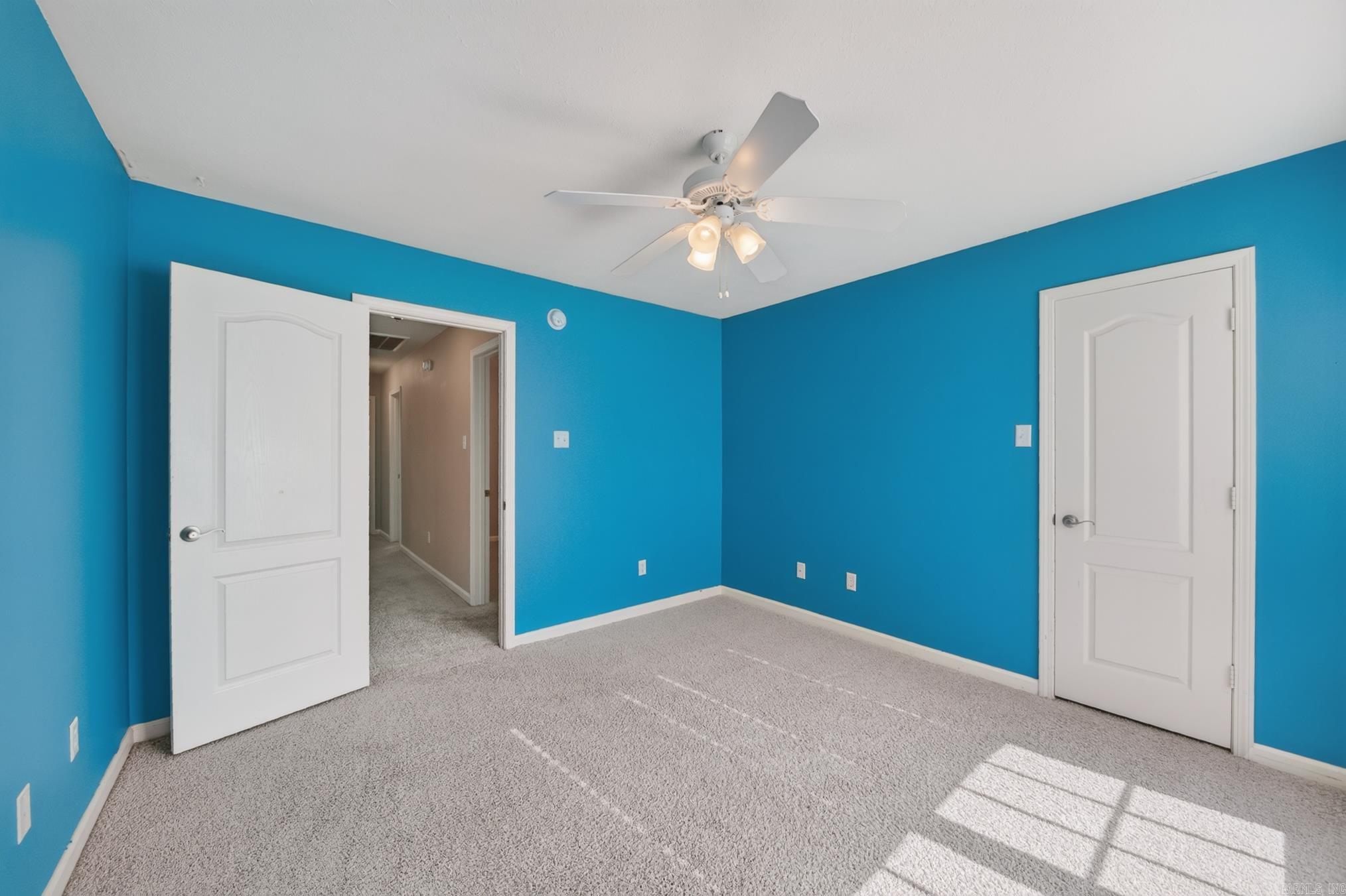 18 Highplains Drive Property Photo 35