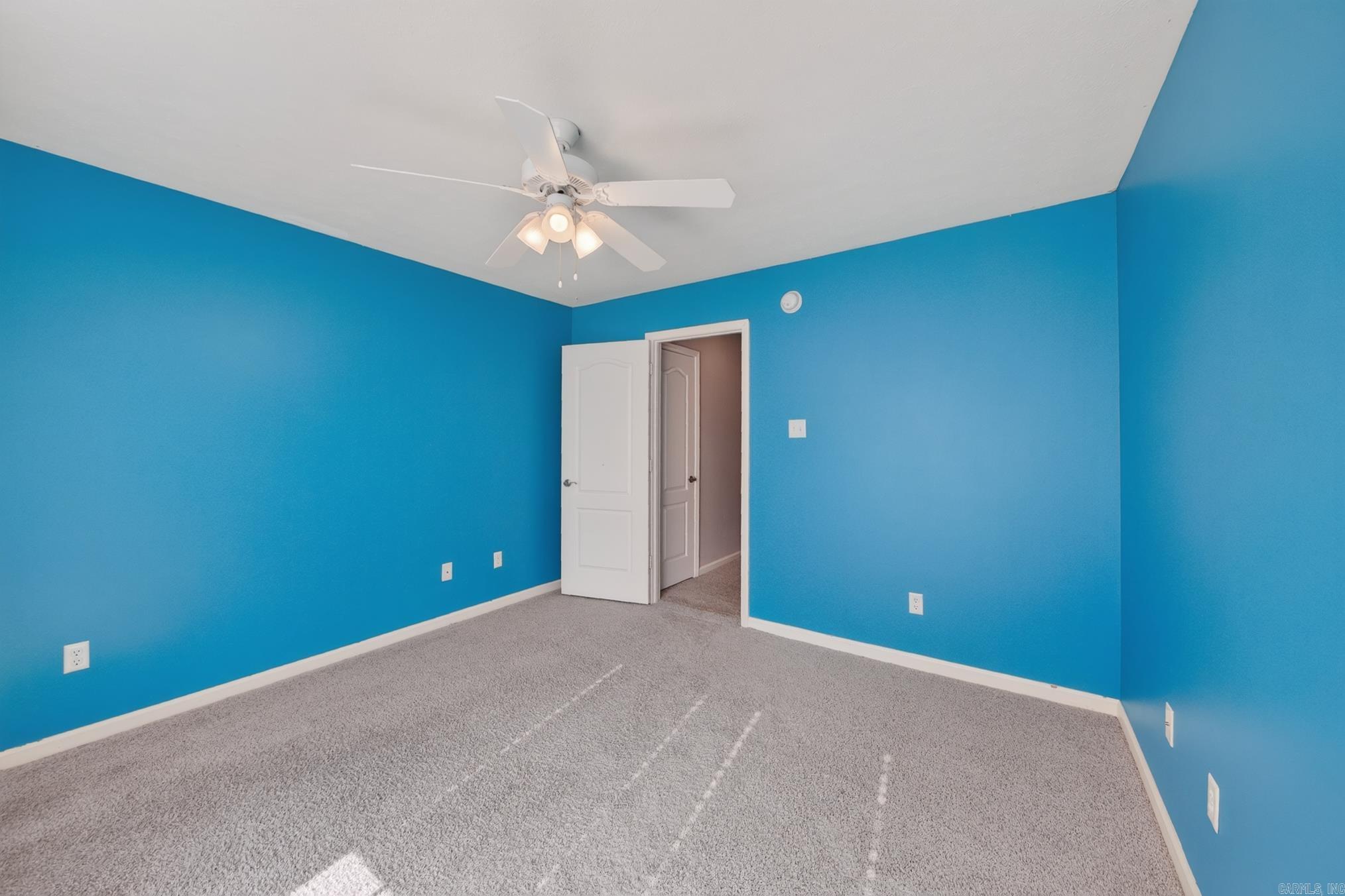 18 Highplains Drive Property Photo 36
