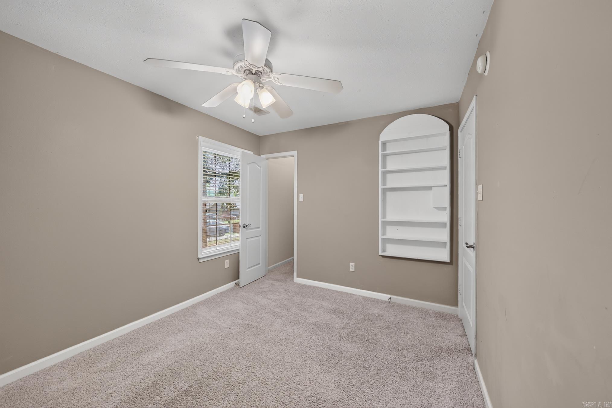 18 Highplains Drive Property Photo 39