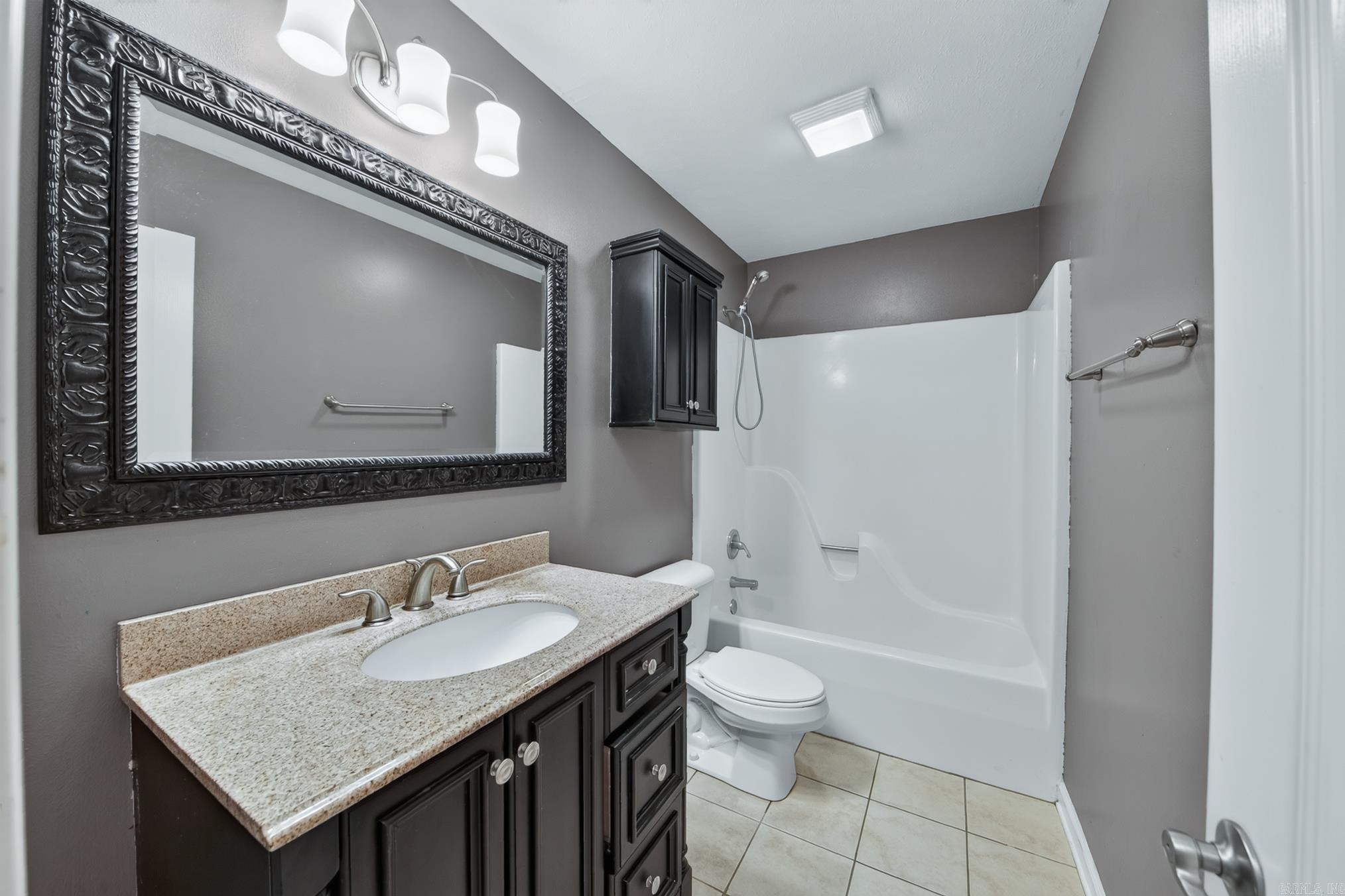 18 Highplains Drive Property Photo 43