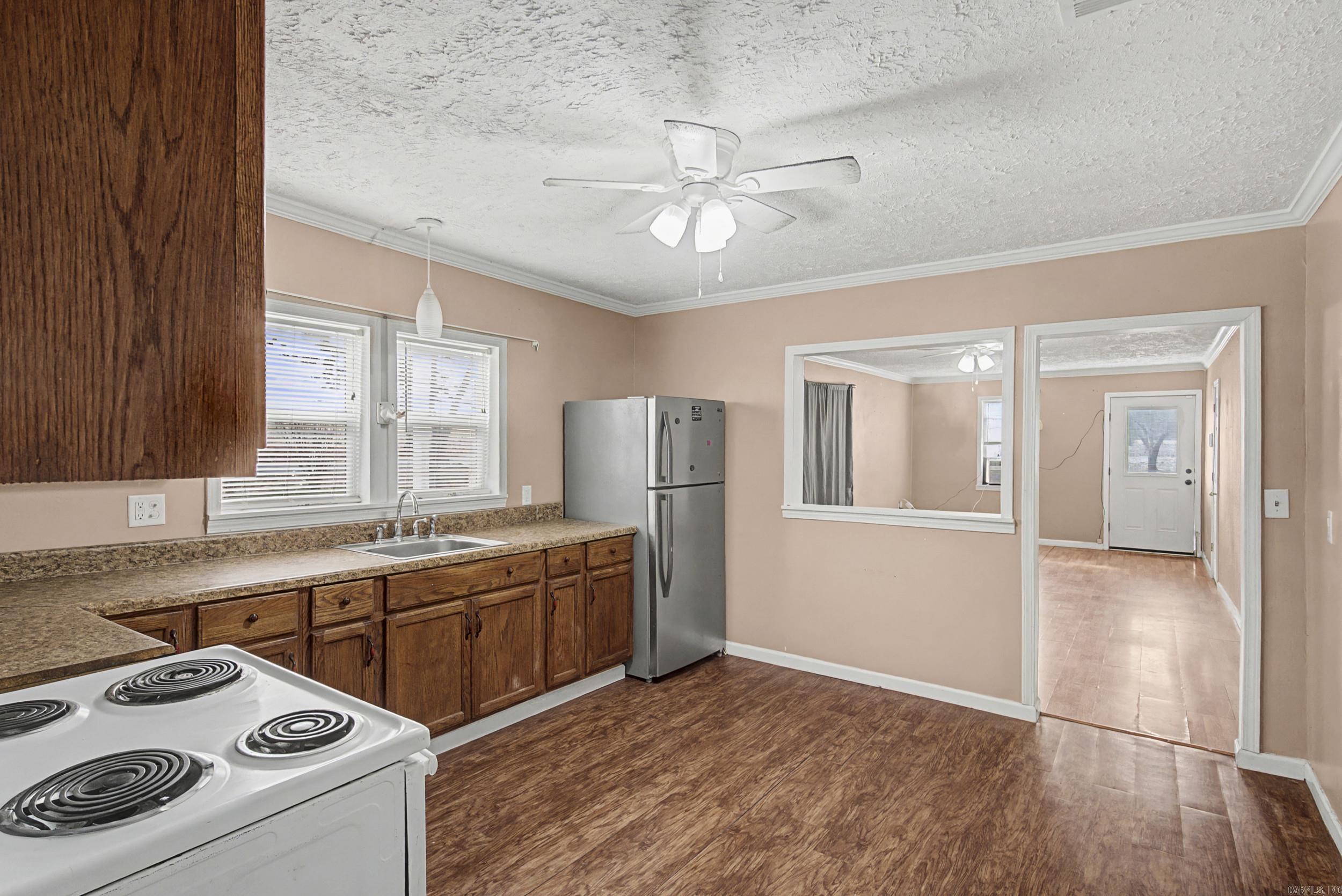 437 Dripping Springs Road Property Photo 6