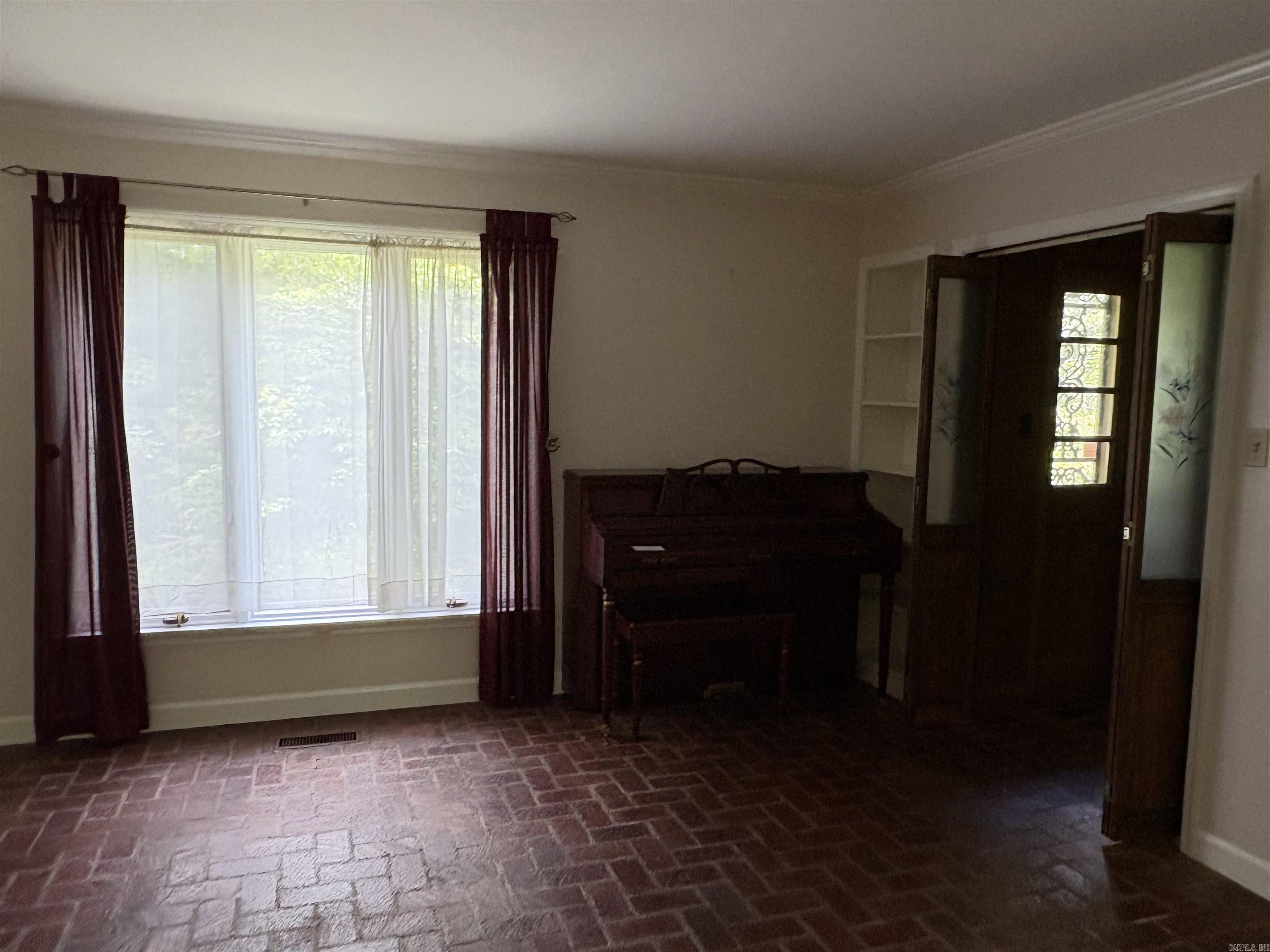 508 Ridgemont Property Photo 9