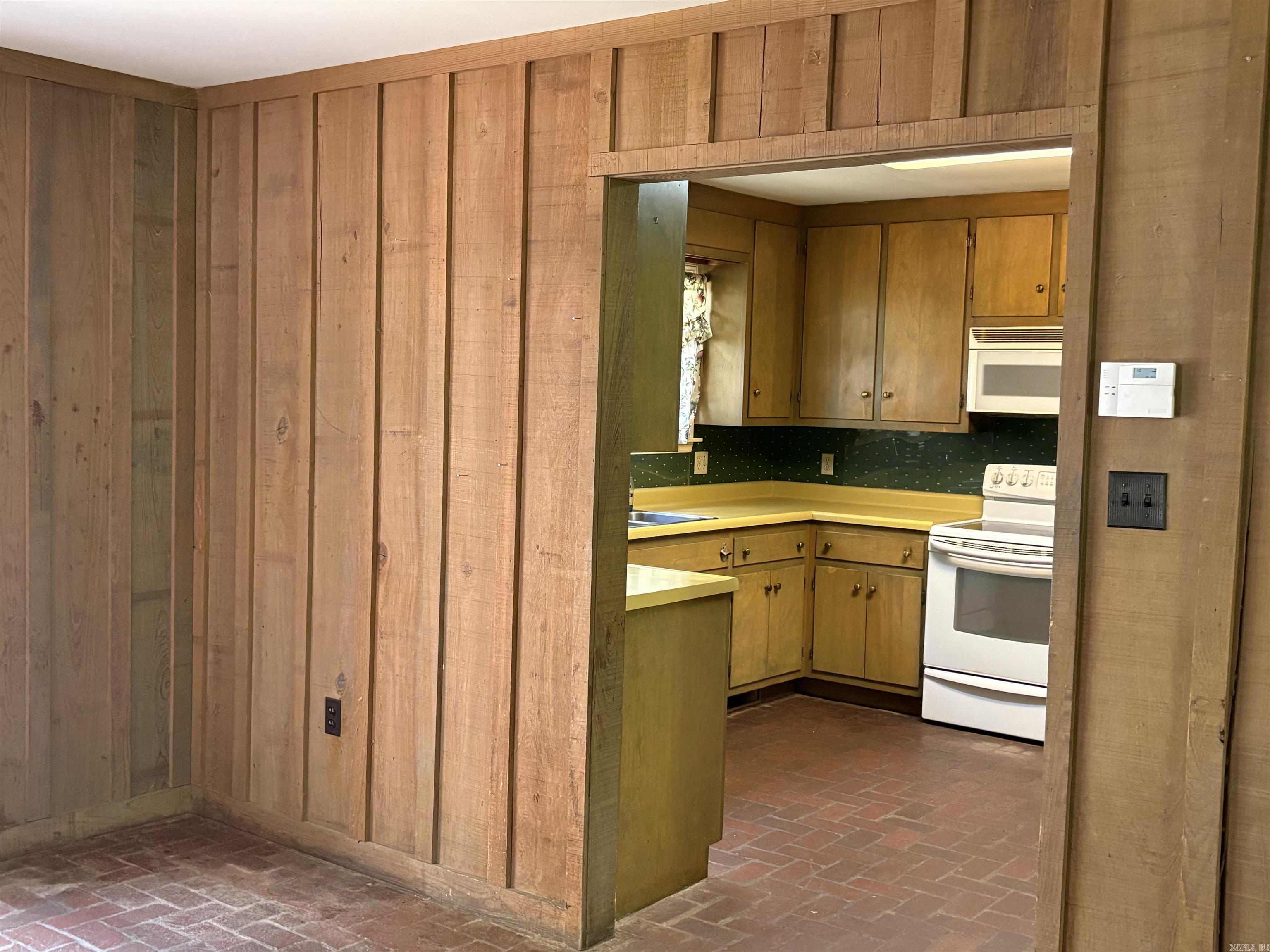 508 Ridgemont Property Photo 10