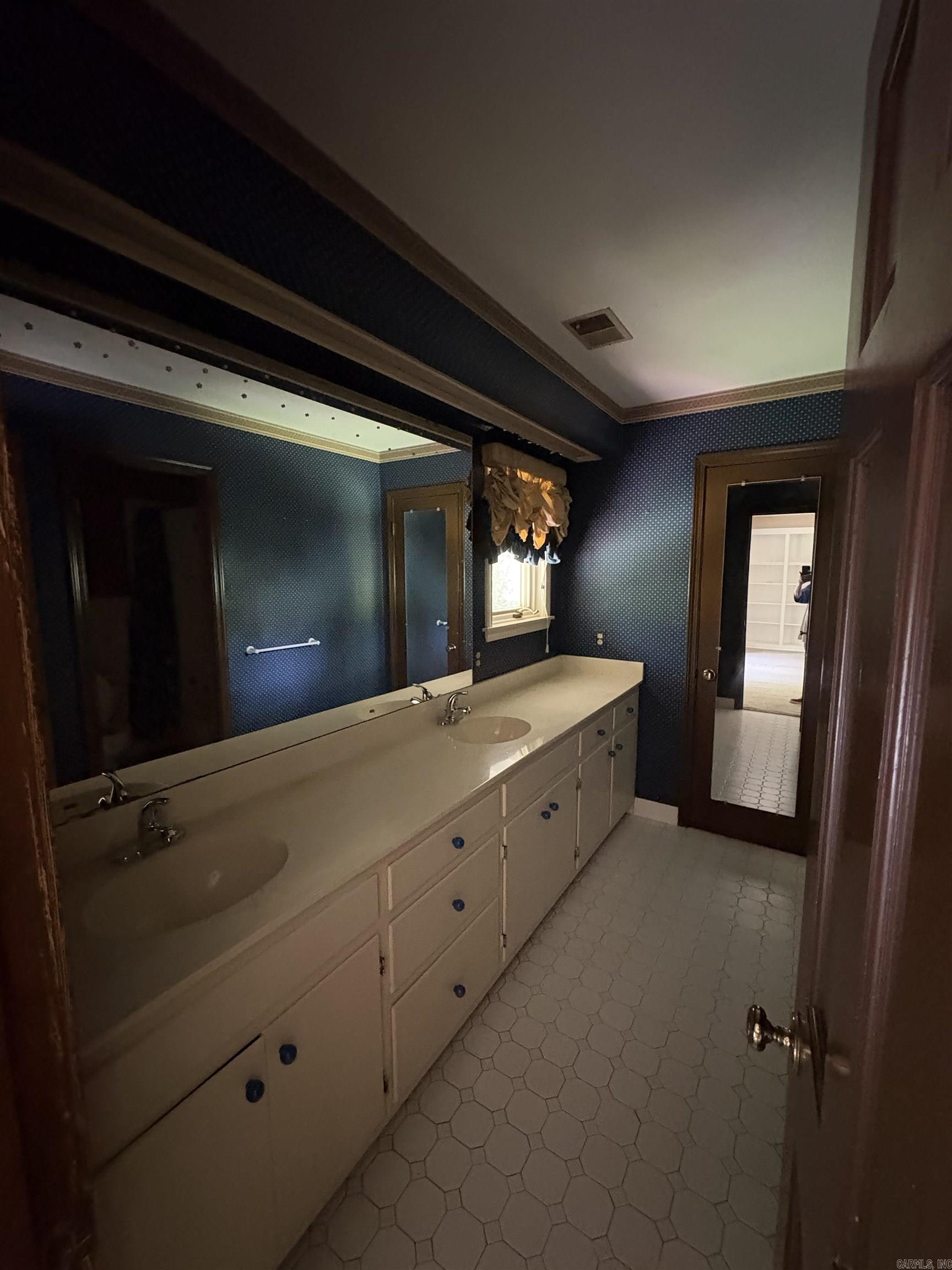 508 Ridgemont Property Photo 22