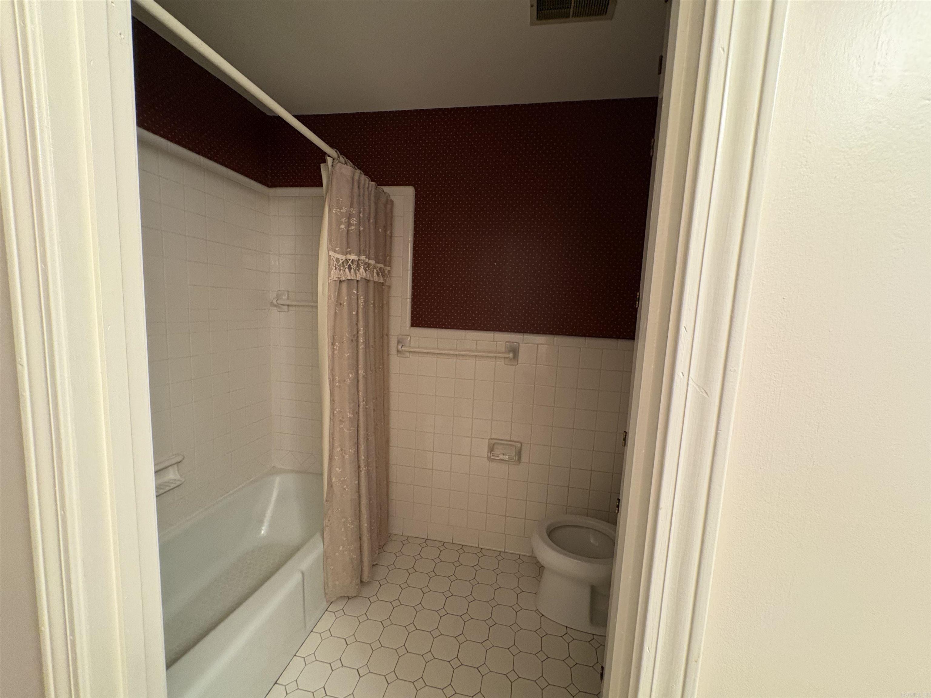 508 Ridgemont Property Photo 27