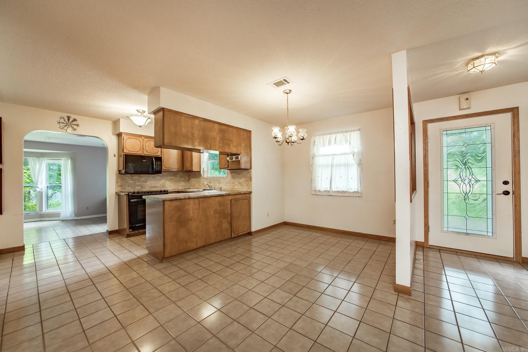205 Mountain Trail Road Property Photo 6