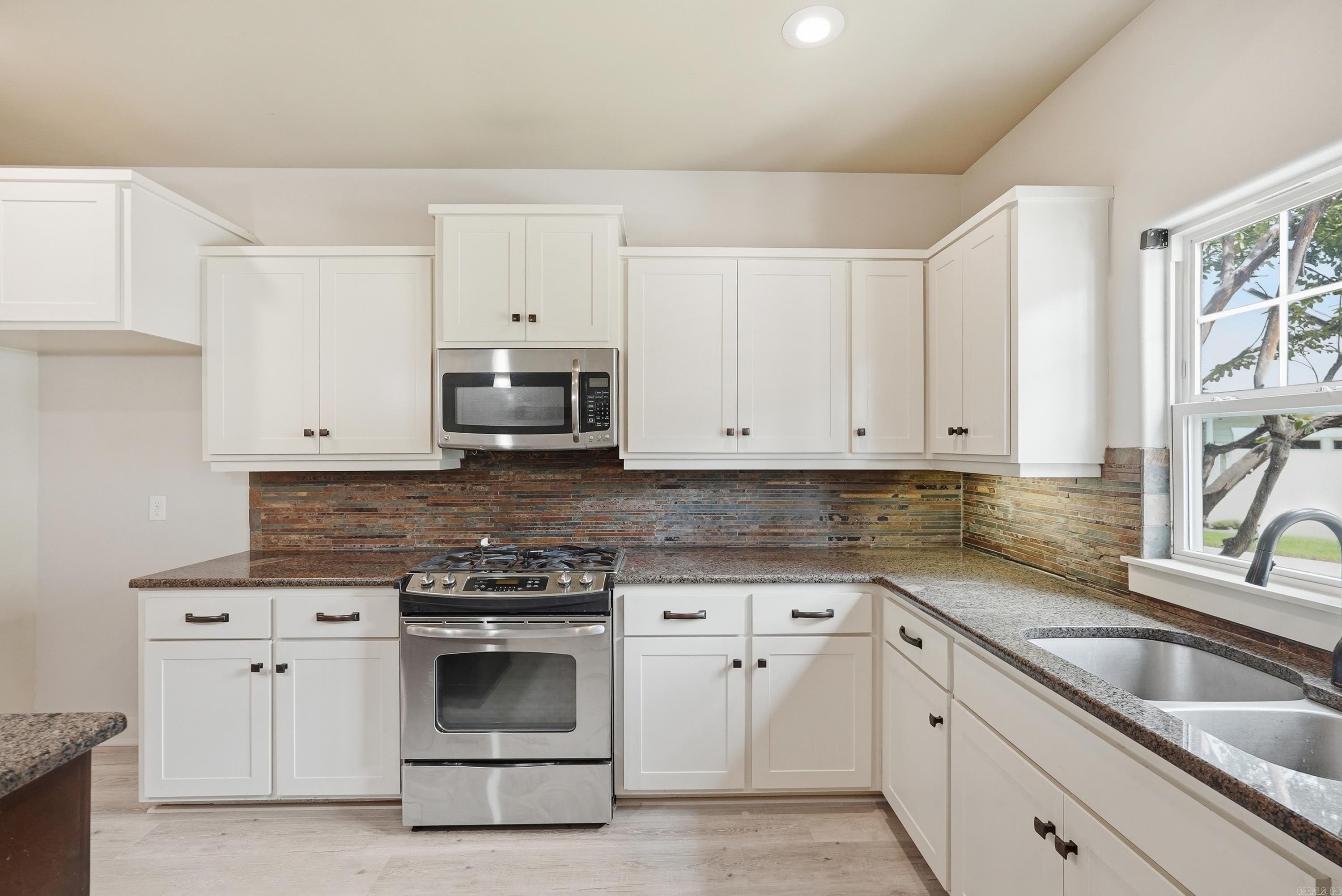 3330 Nicklaus Drive Property Photo 11