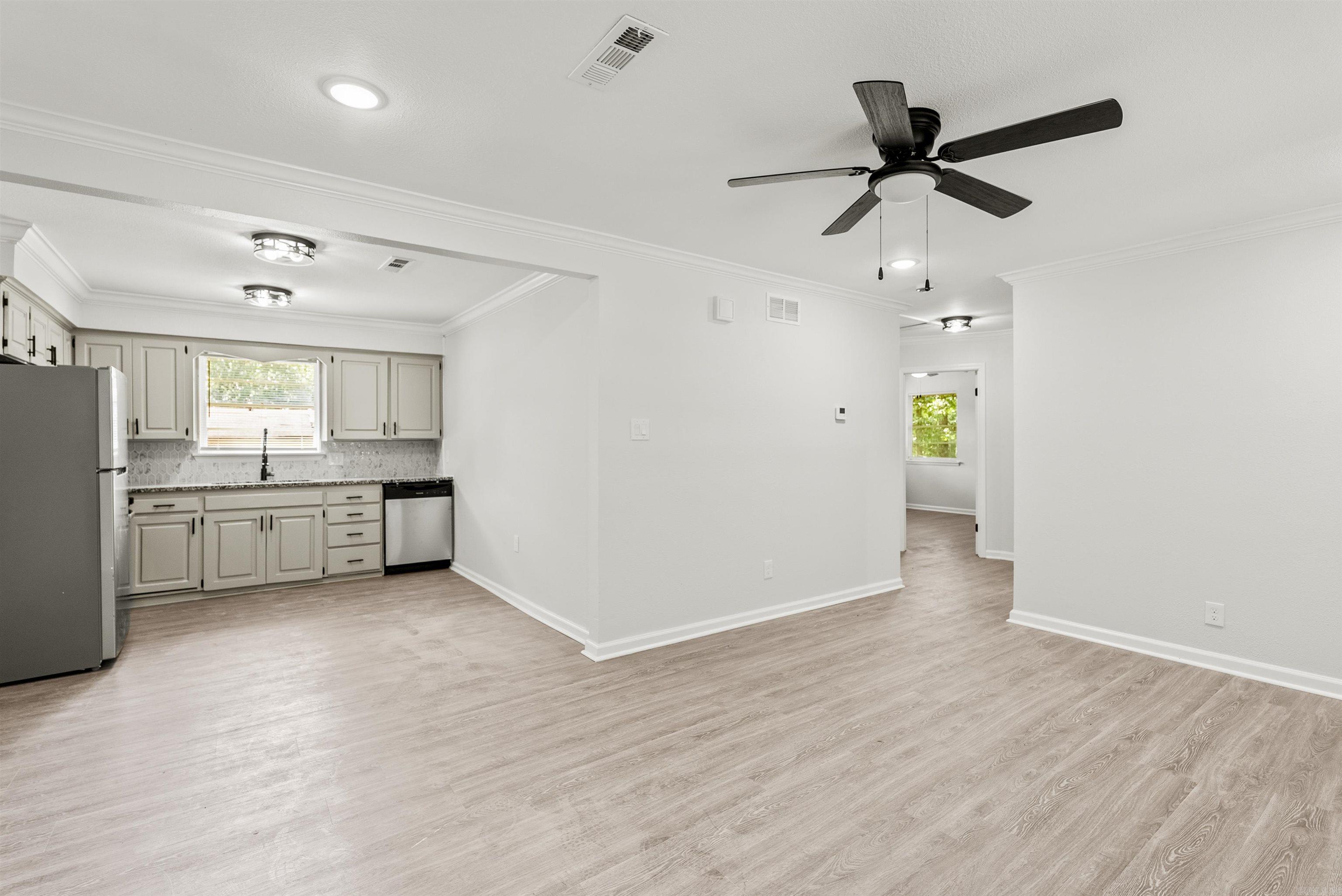 18 Westminister Drive Property Photo 14
