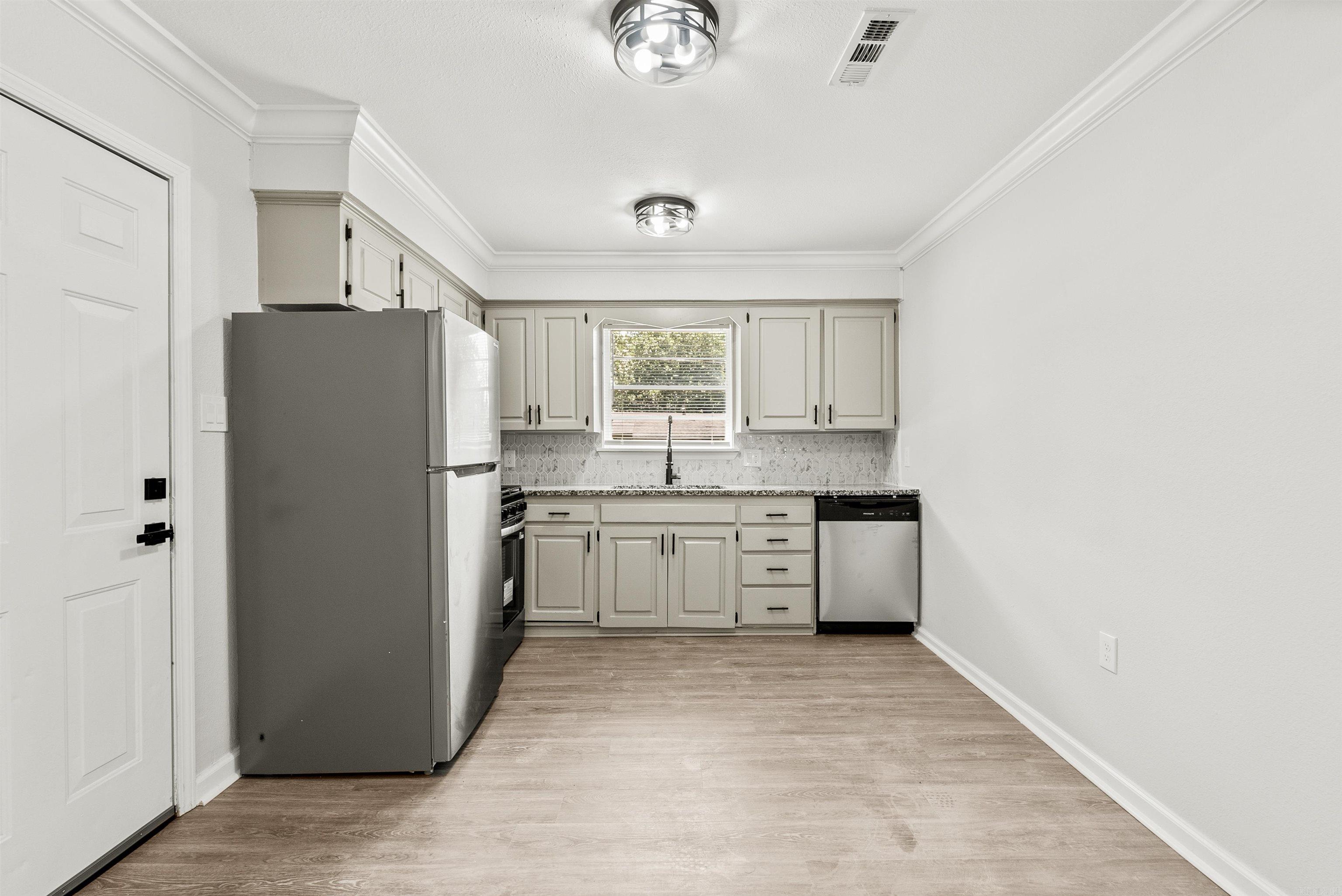 18 Westminister Drive Property Photo 17