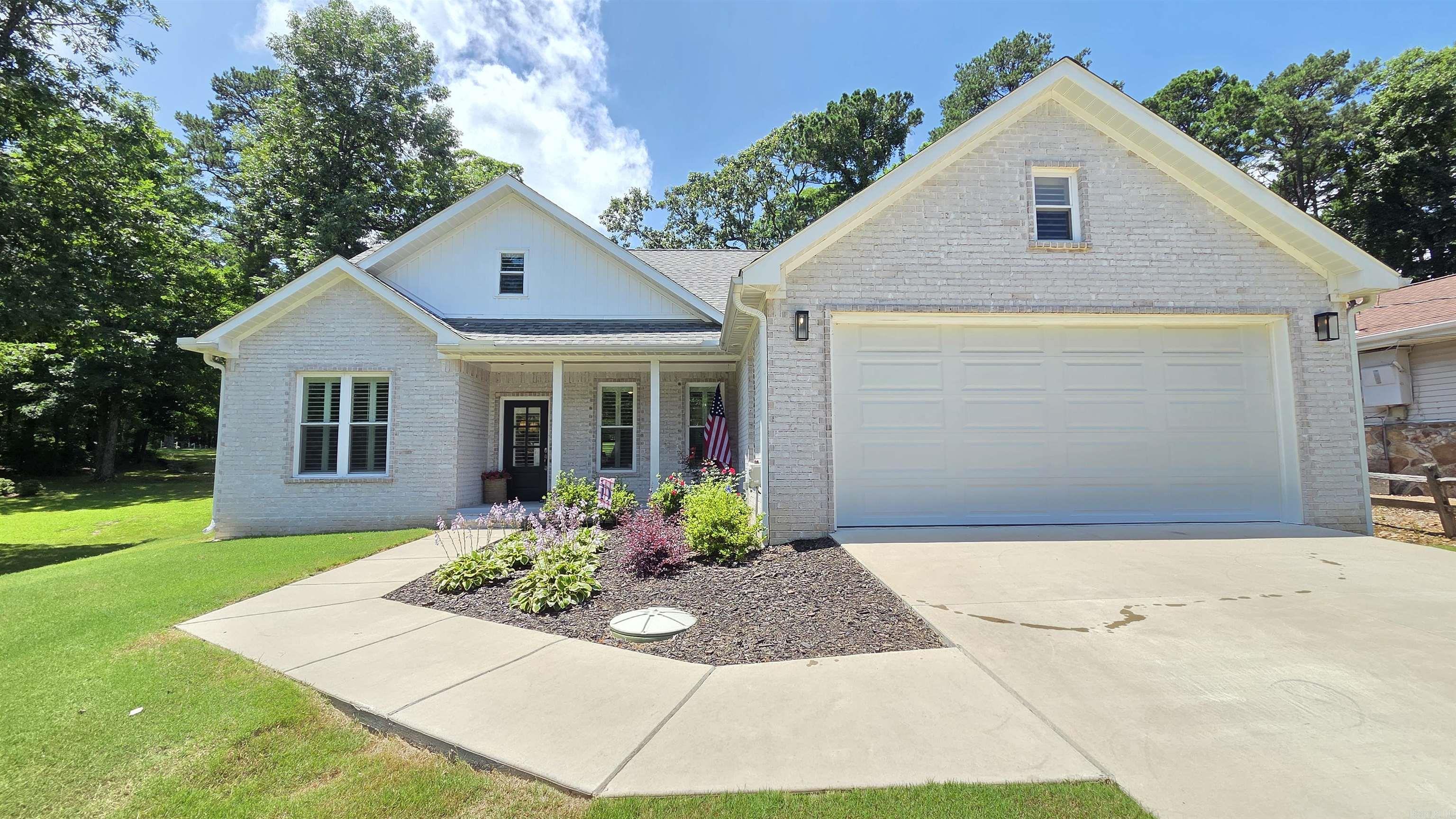 224 Snead Property Photo 1