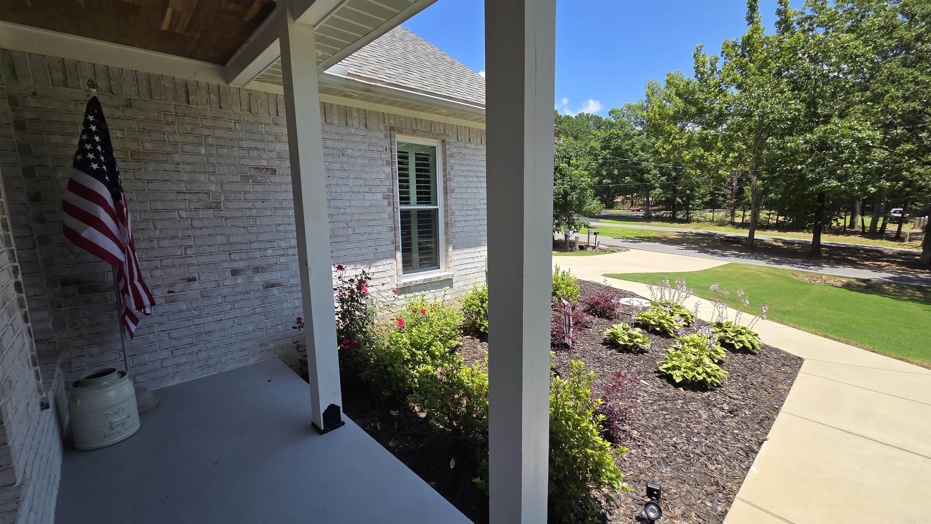 224 Snead Property Photo 2