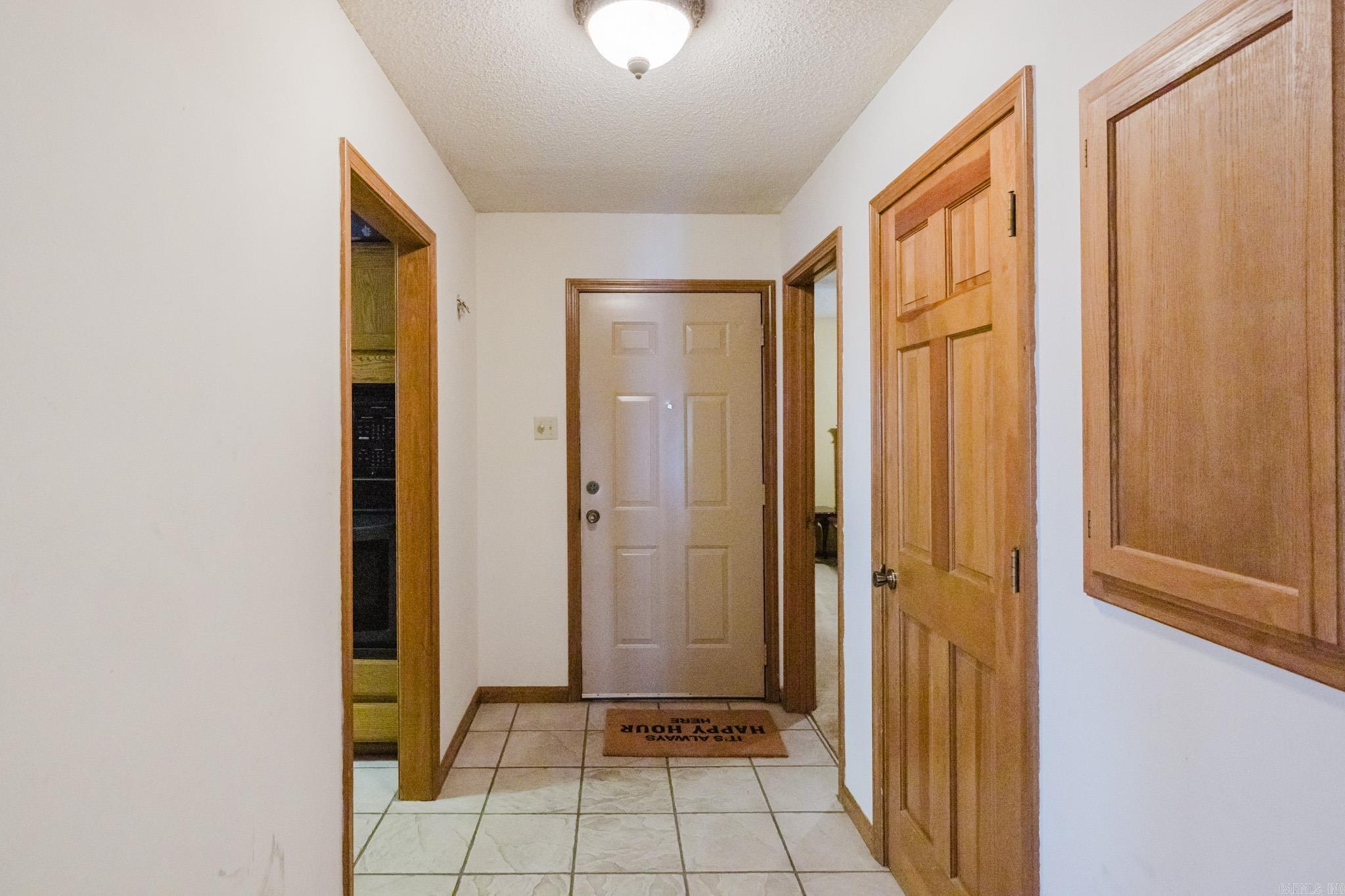 724 Weston Q3 Property Photo 4
