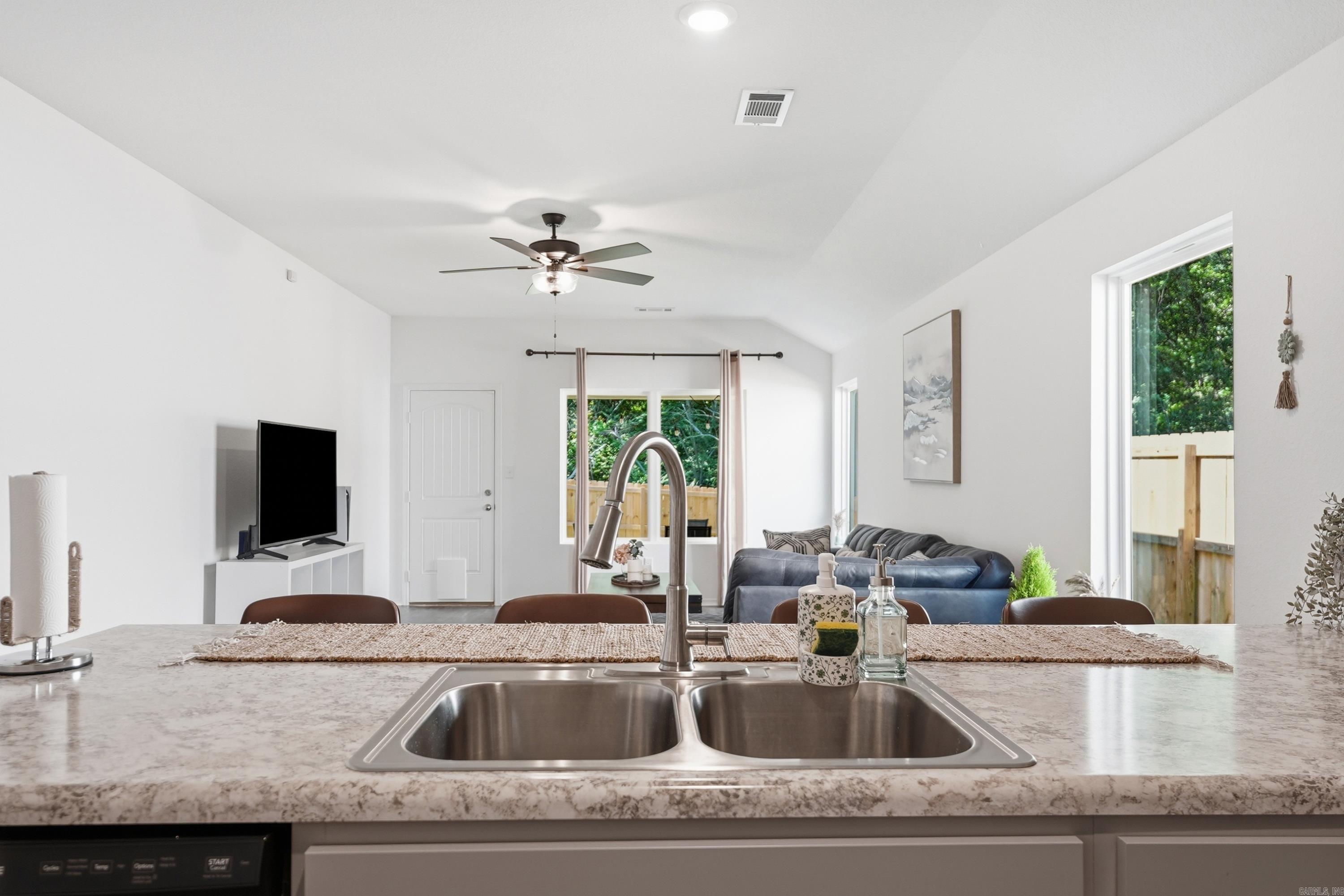 1266 Crotale Street Property Photo 4