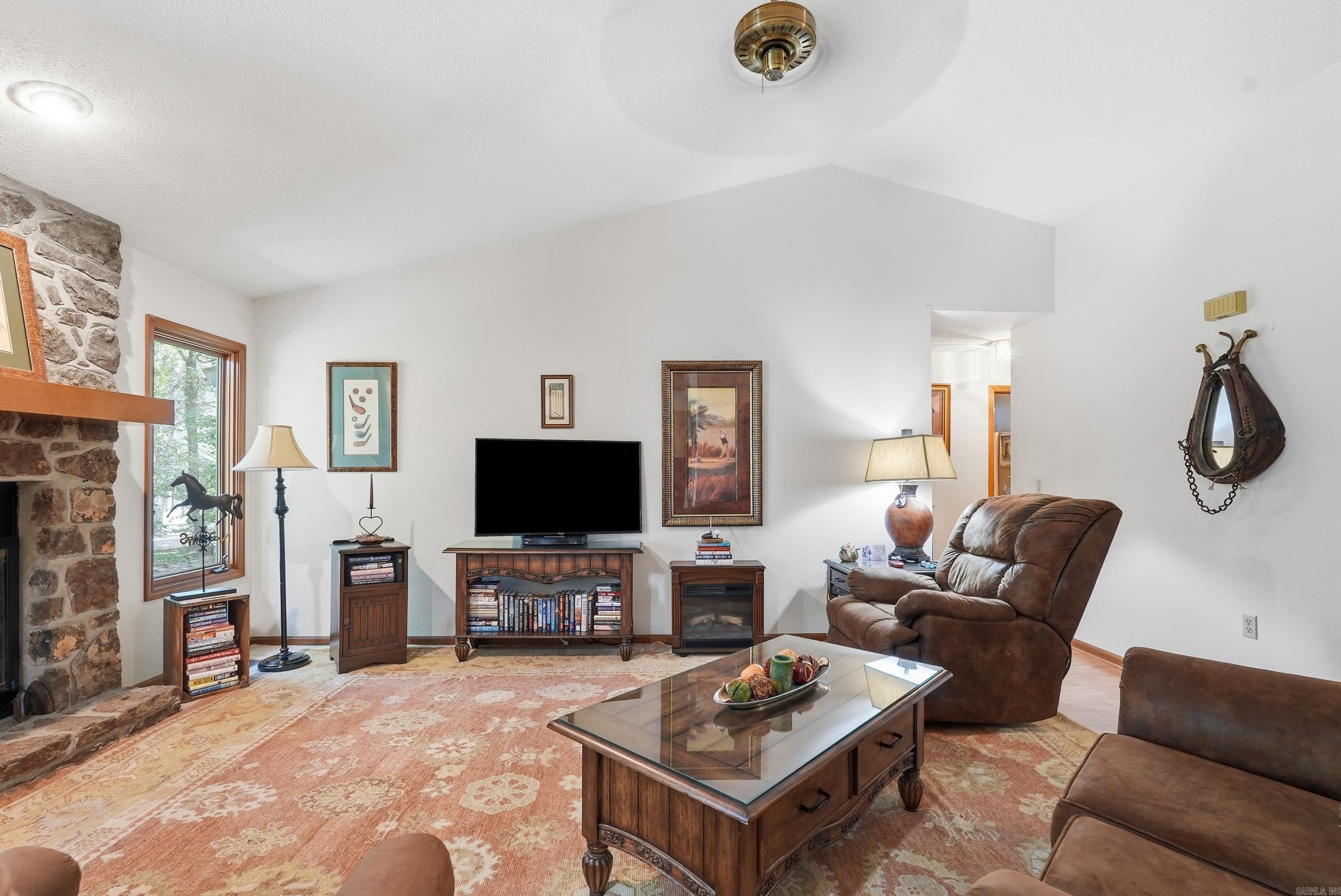 106 Dahlia Circle Property Photo 11