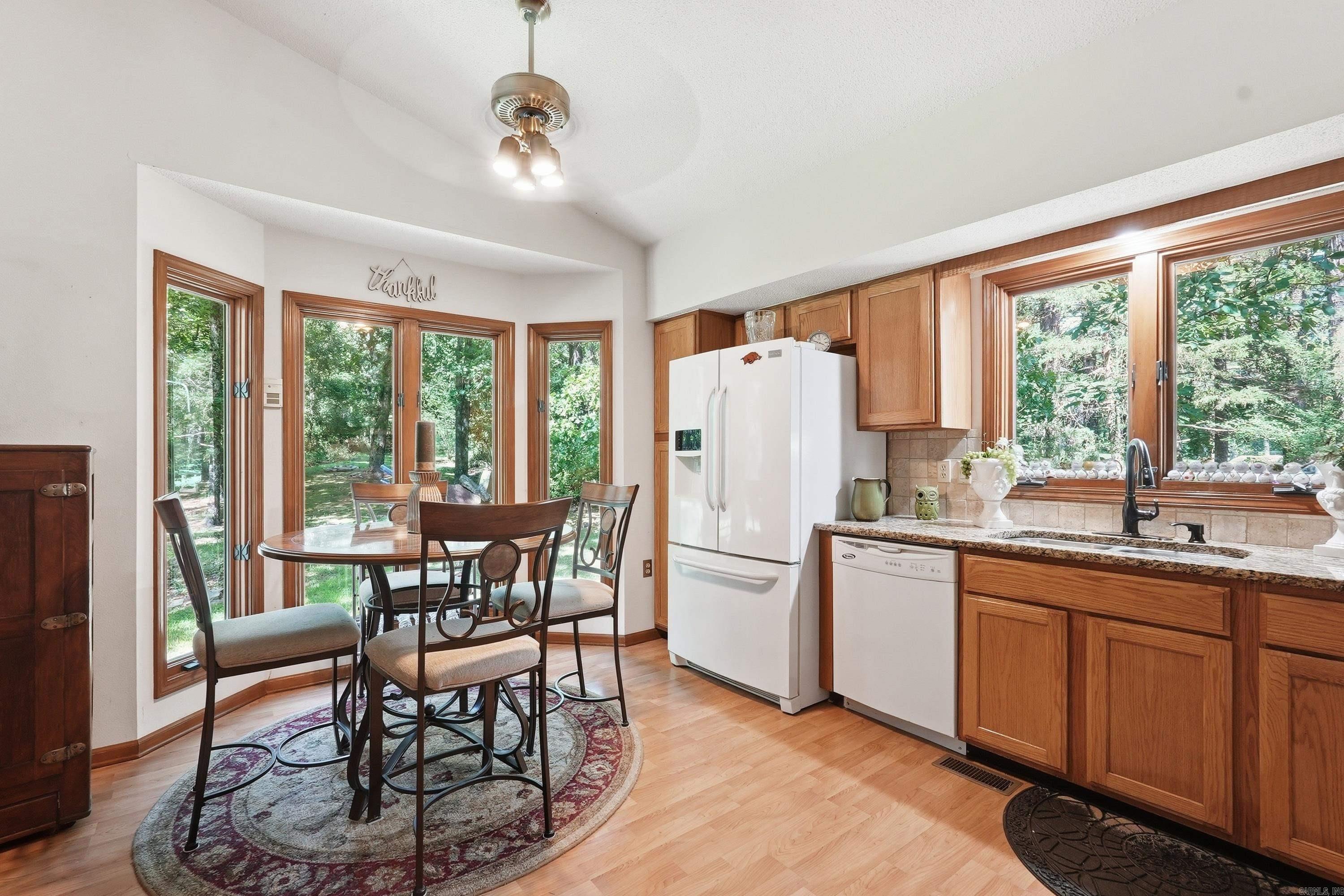 106 Dahlia Circle Property Photo 14