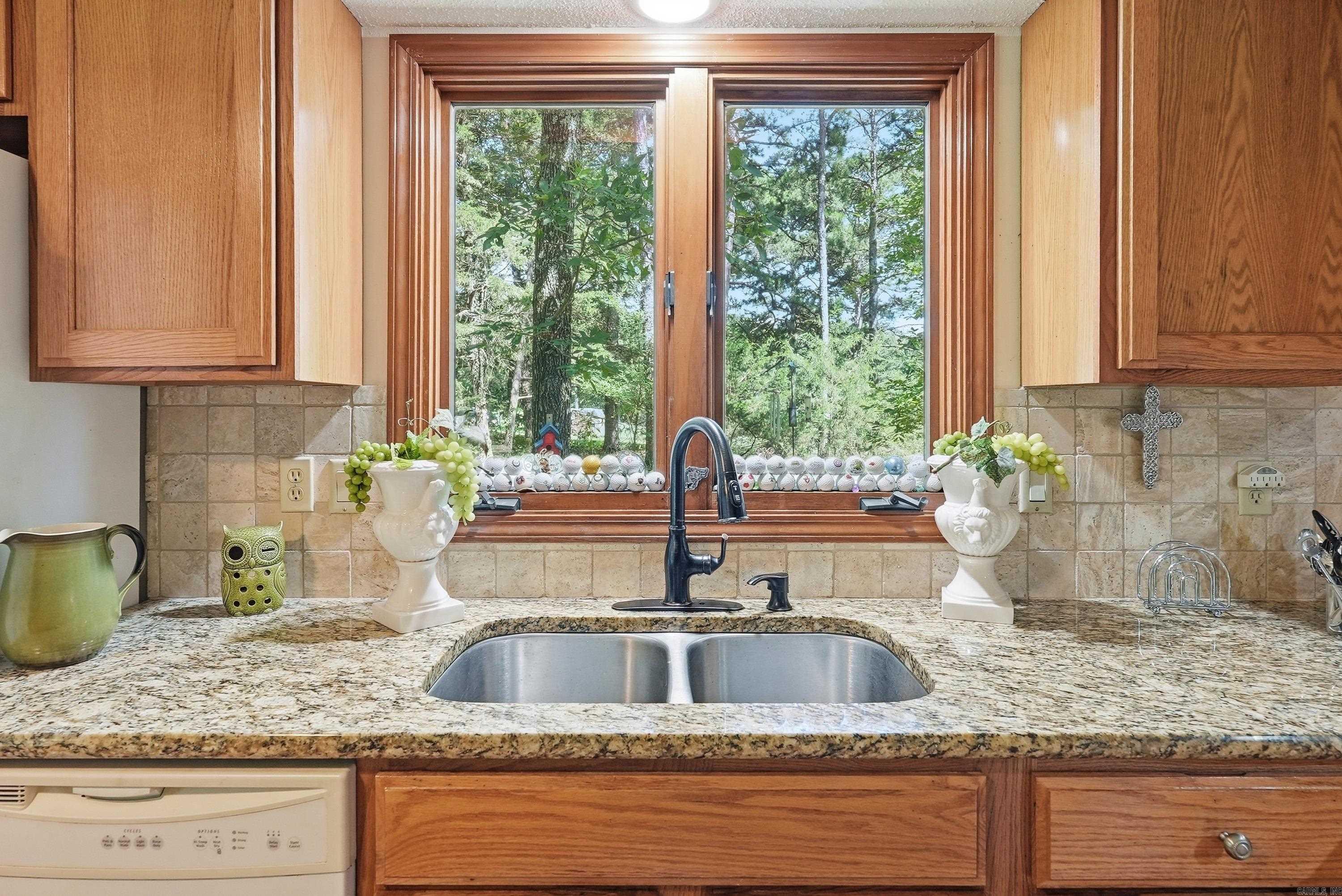 106 Dahlia Circle Property Photo 17
