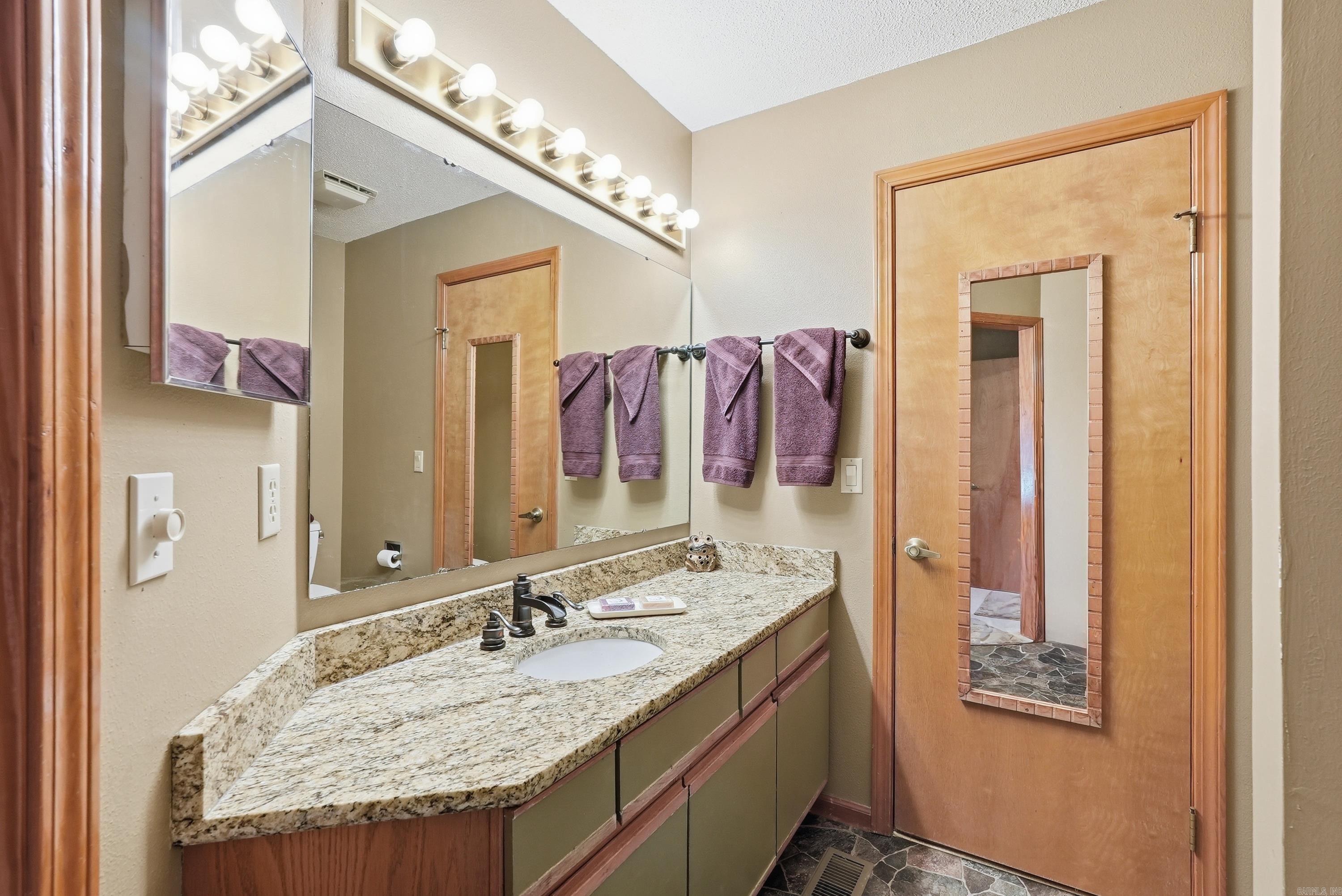 106 Dahlia Circle Property Photo 22