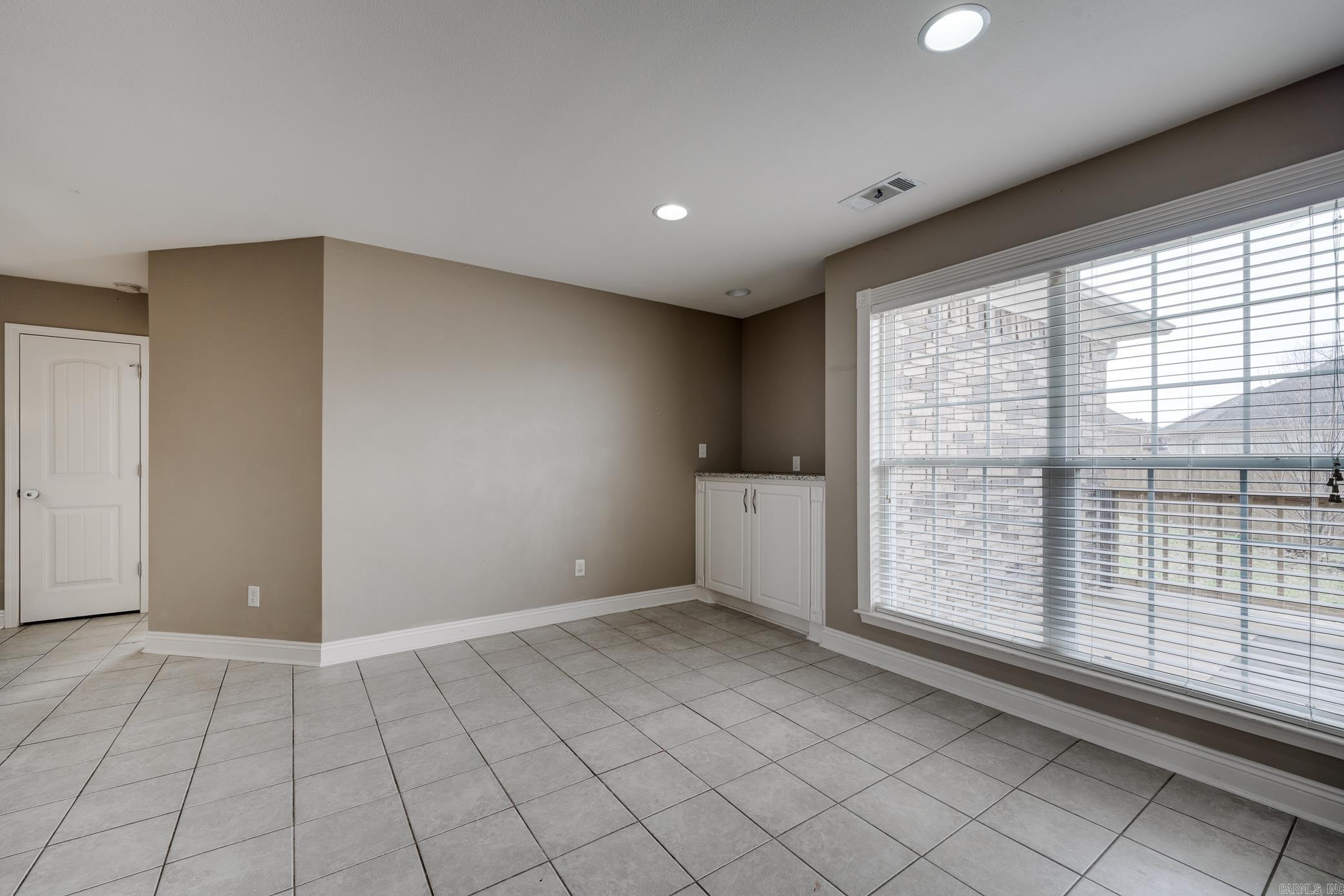 5609 Aviator Drive Property Photo 13