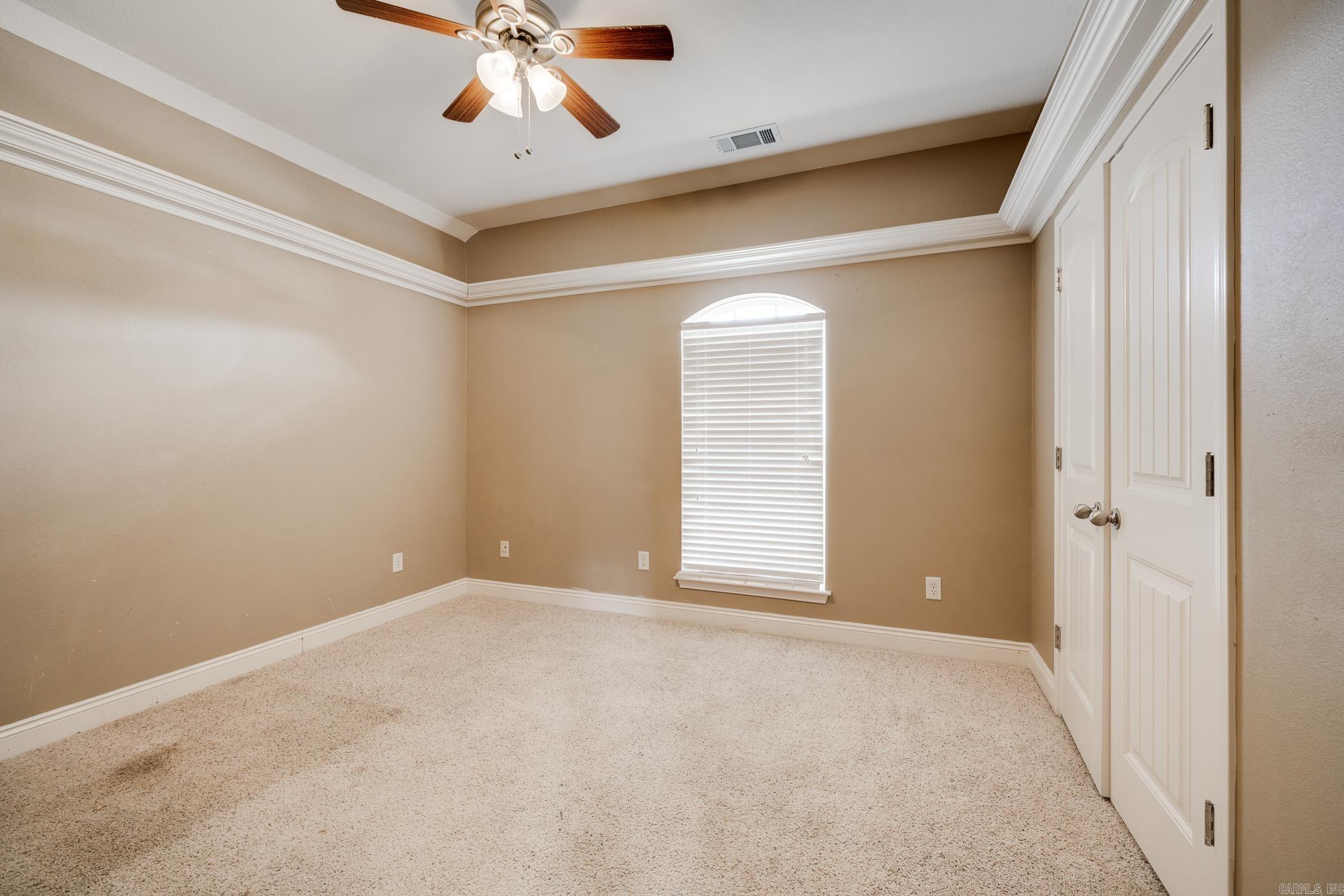 5609 Aviator Drive Property Photo 22
