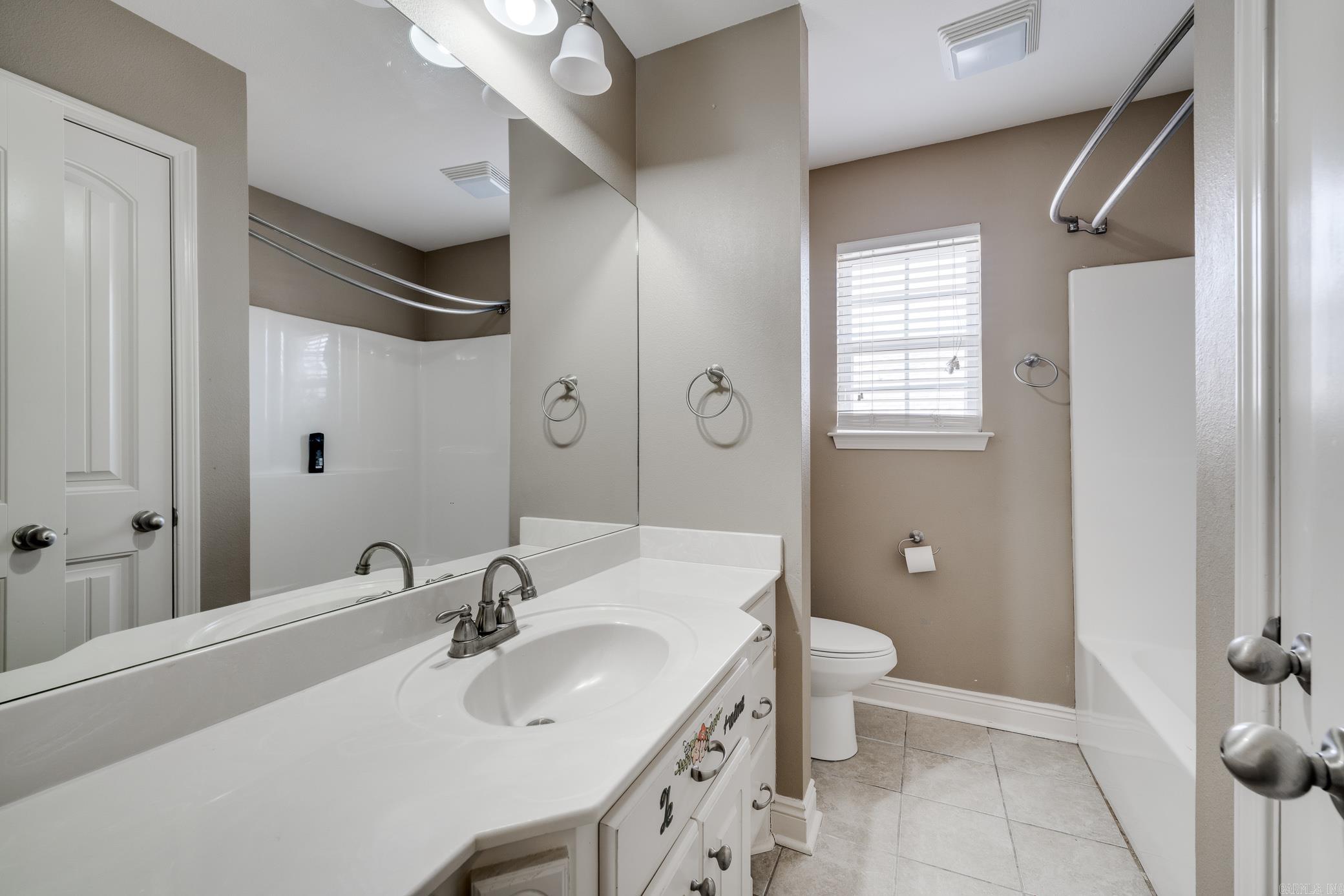 5609 Aviator Drive Property Photo 24