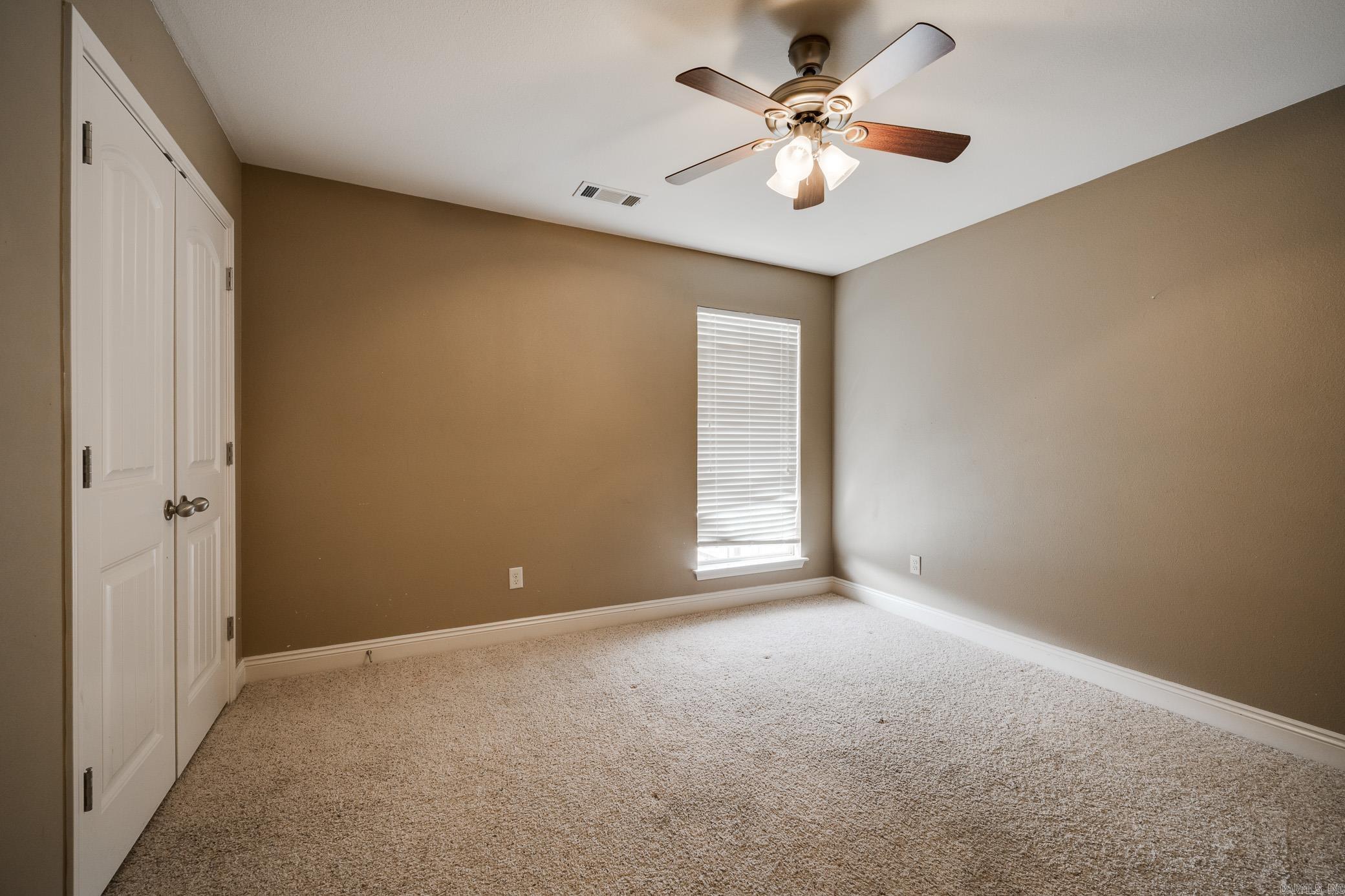 5609 Aviator Drive Property Photo 25