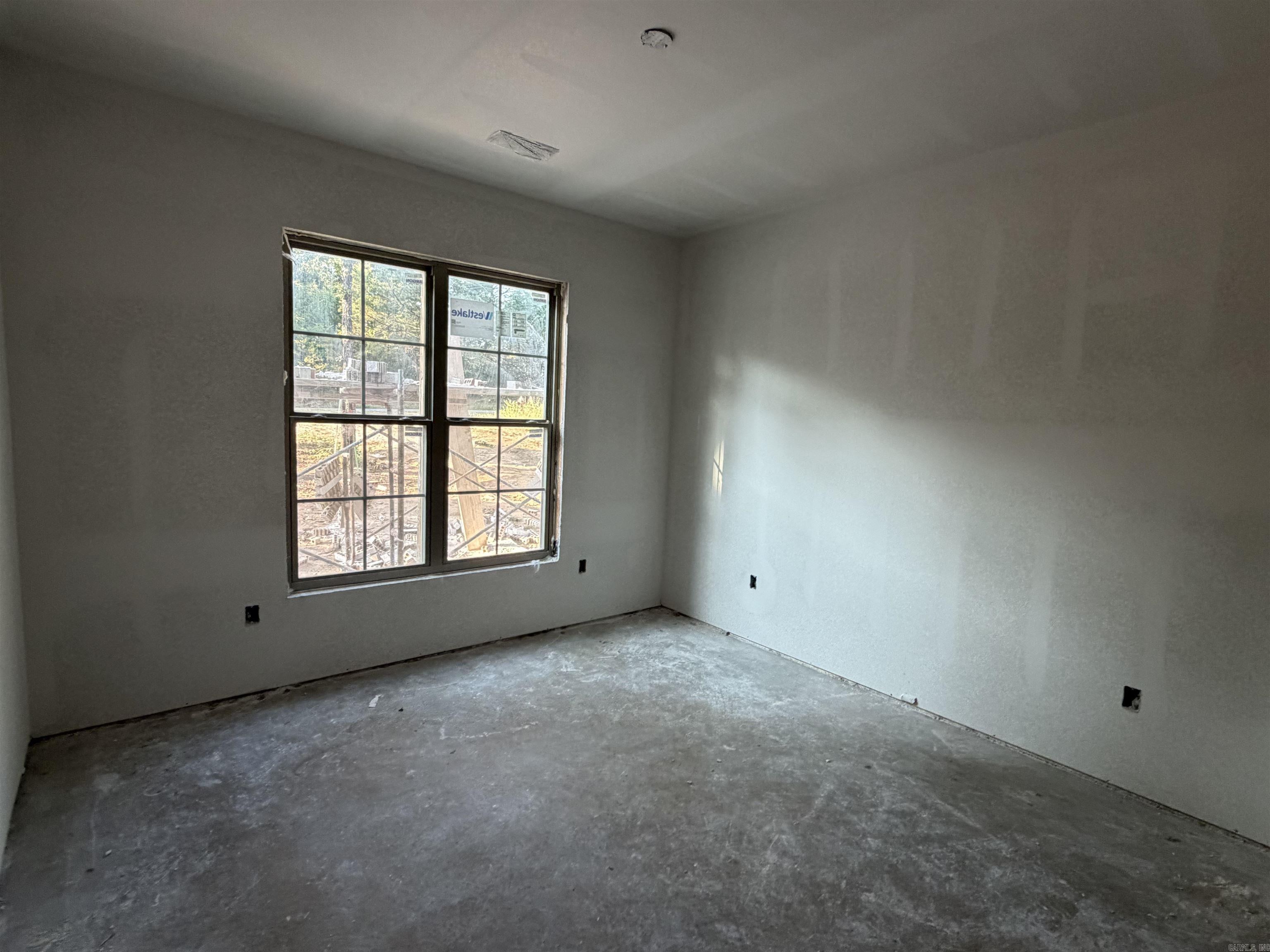364 Sellers Road Property Photo 9