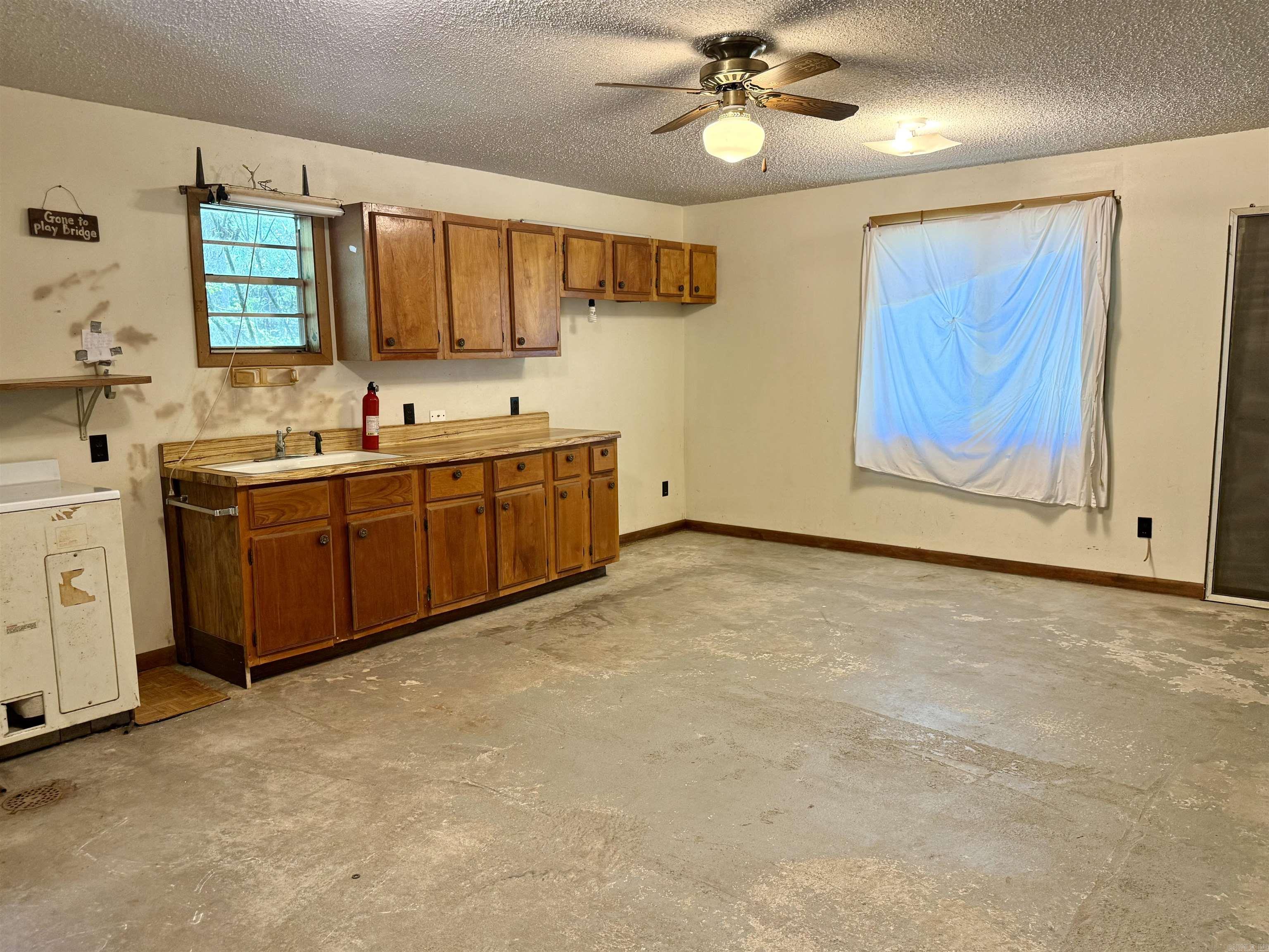 789 Ferguson Road Property Photo 35
