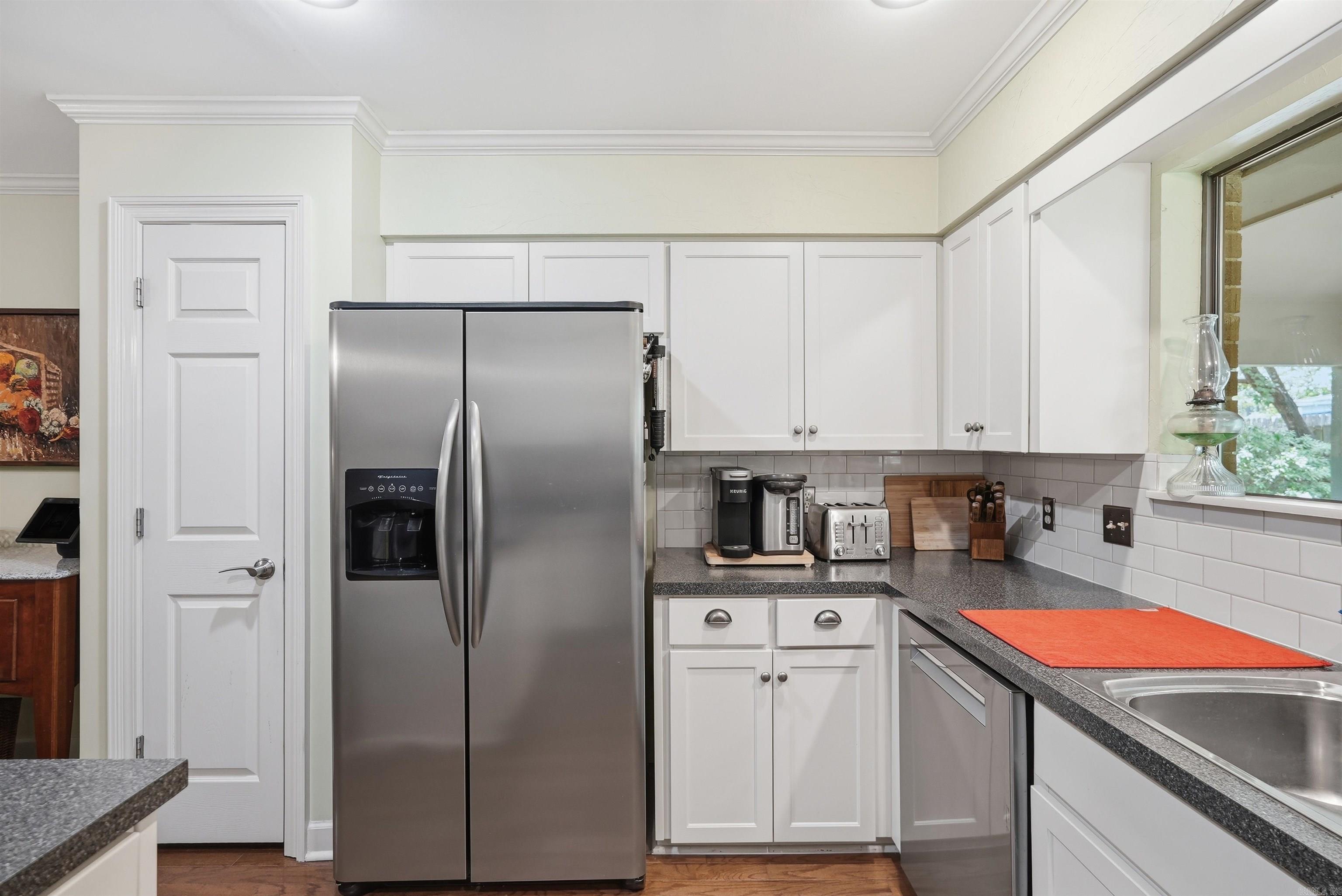 17 Sandstone Property Photo 17