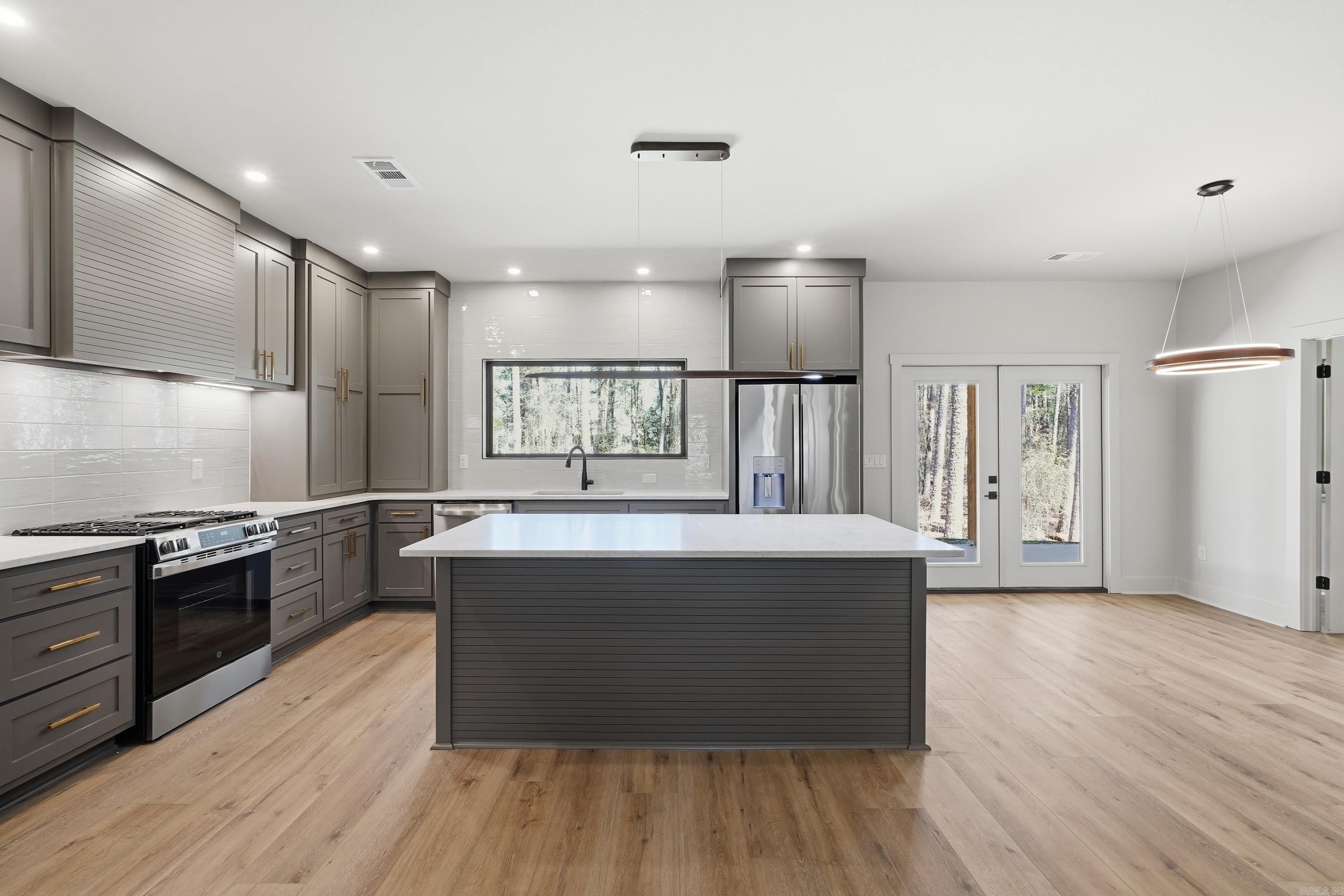 111 Santa Lucia Drive Property Photo 11