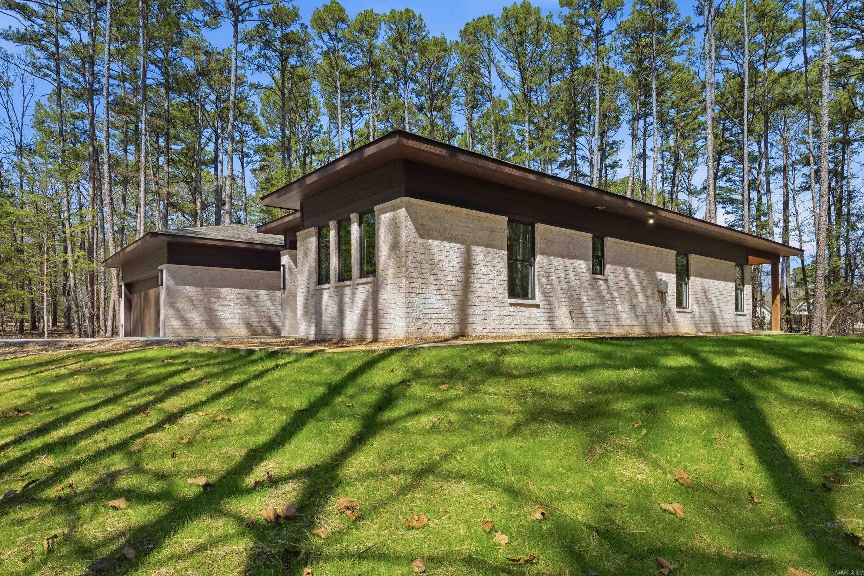 111 Santa Lucia Drive Property Photo 44