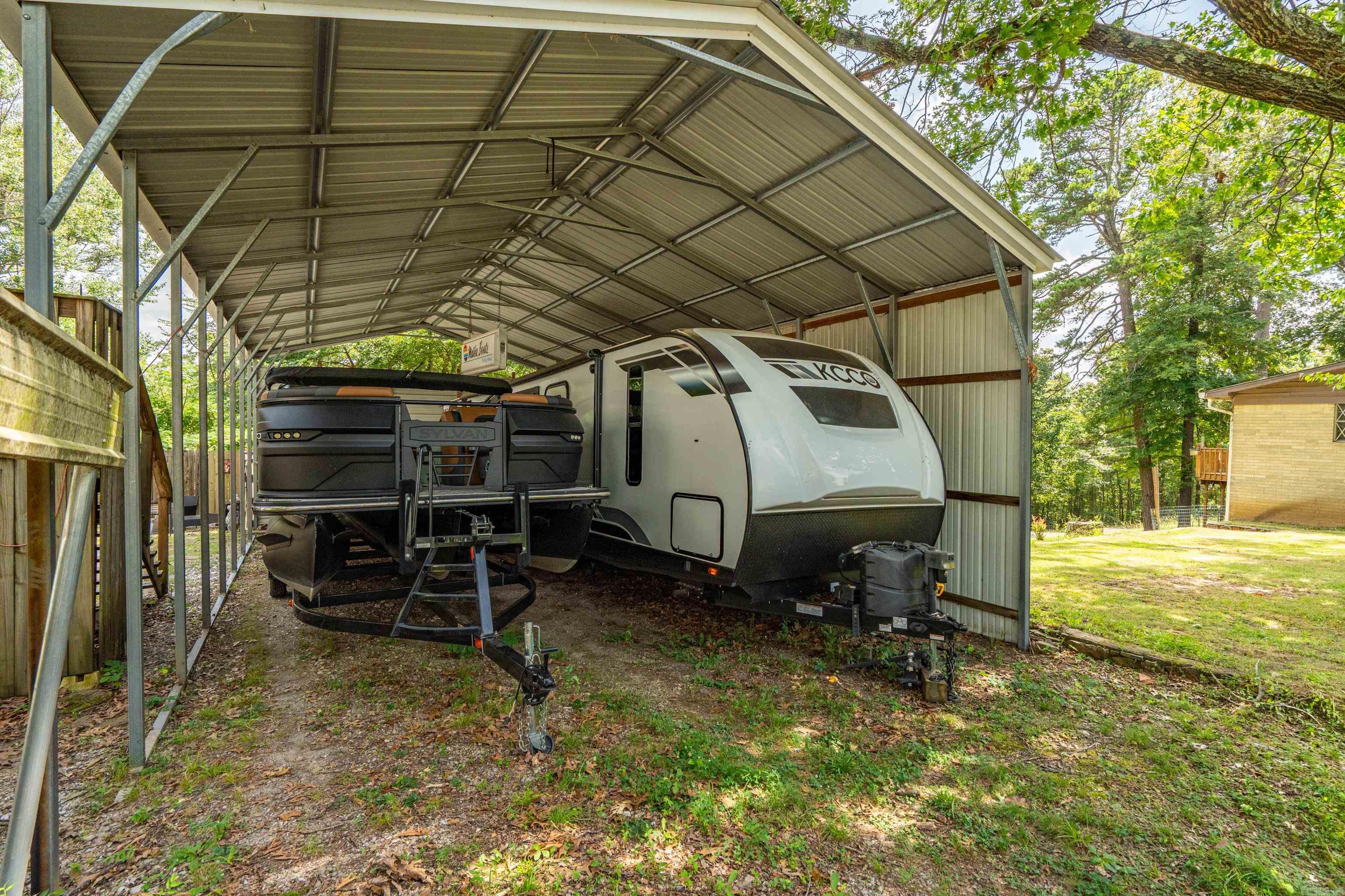 943 Twin Points Road Property Photo 44