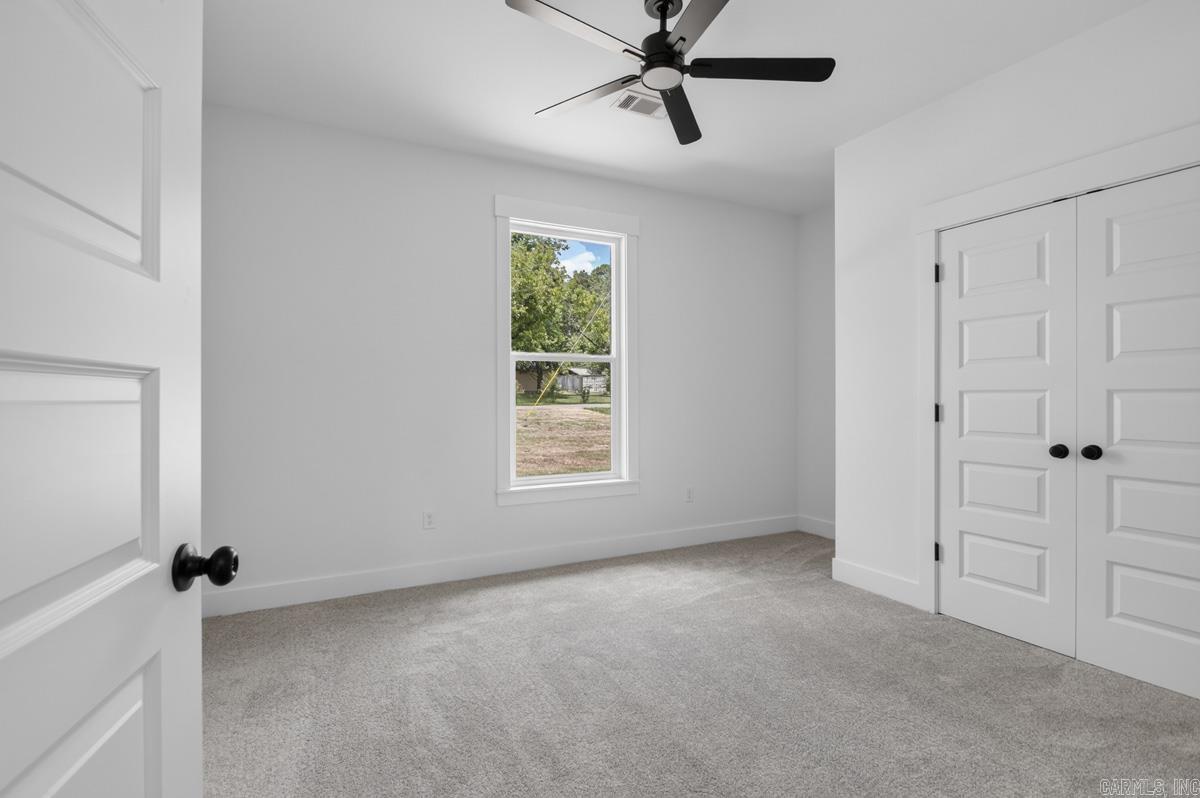 6748 N Detonti Rd Property Photo 24